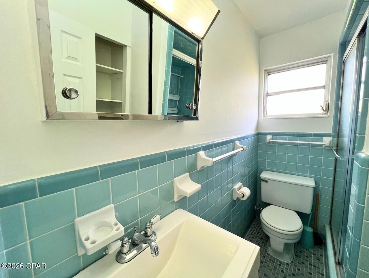 Lake Drive Heights 1st - Residential