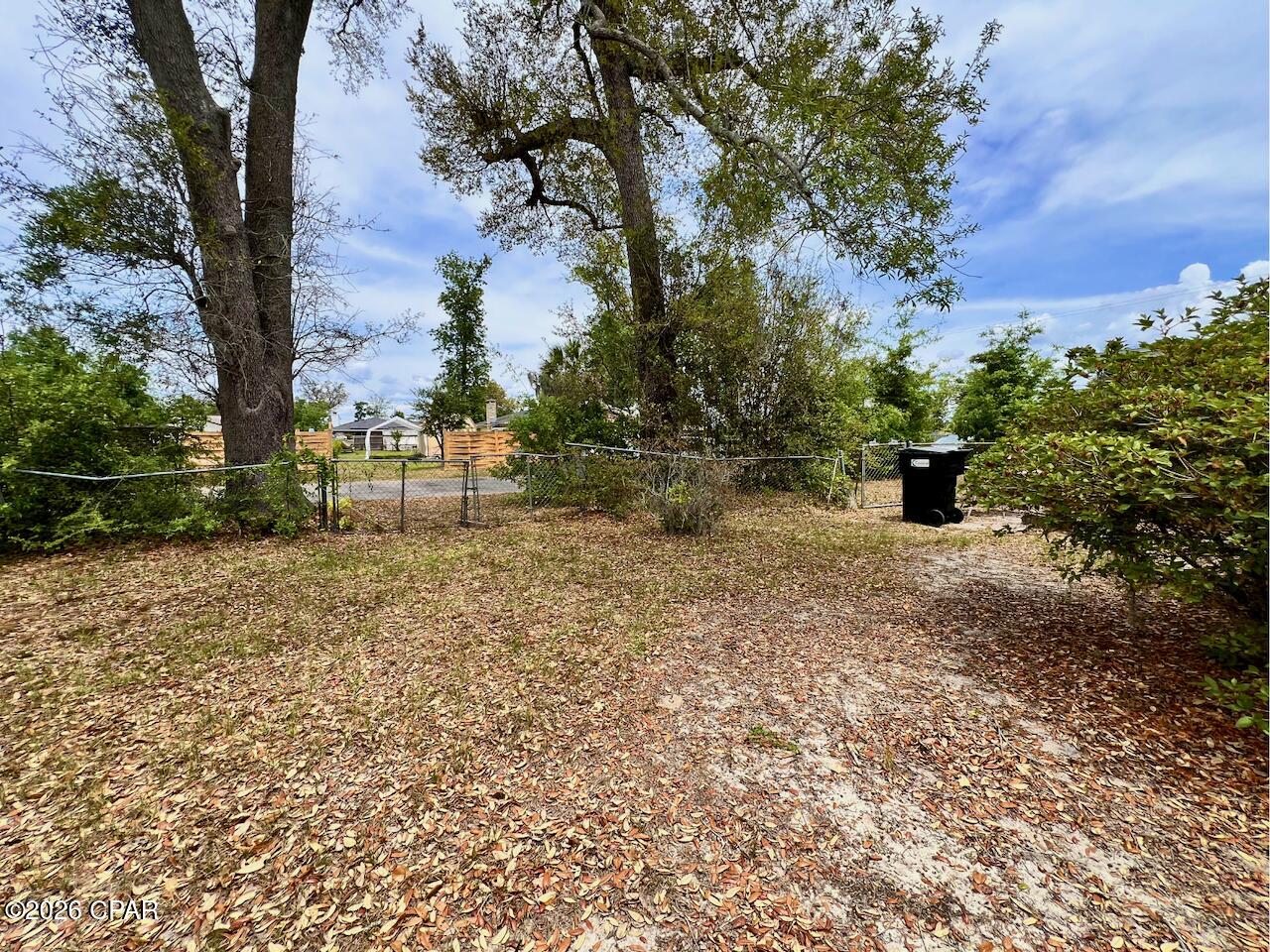 Lake Drive Heights 1st - Residential
