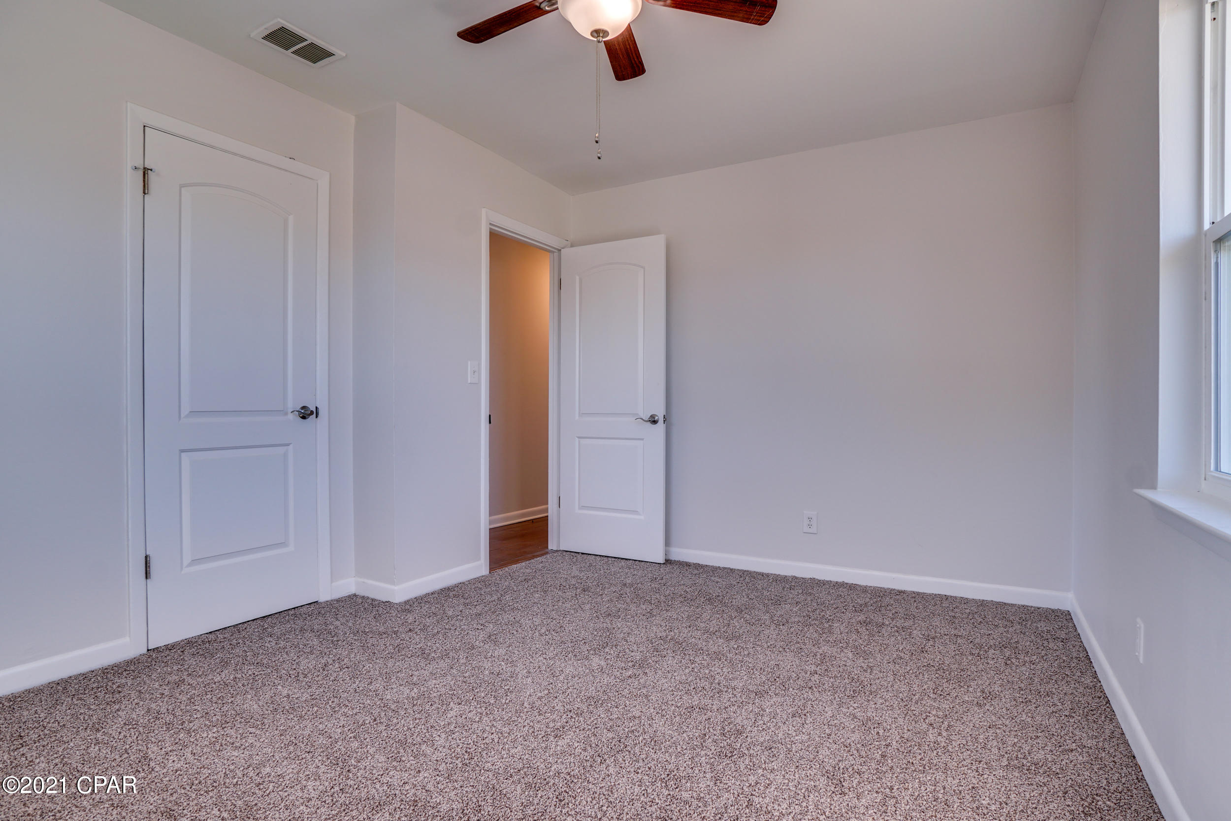 Greenbriar Estates 1 - Residential