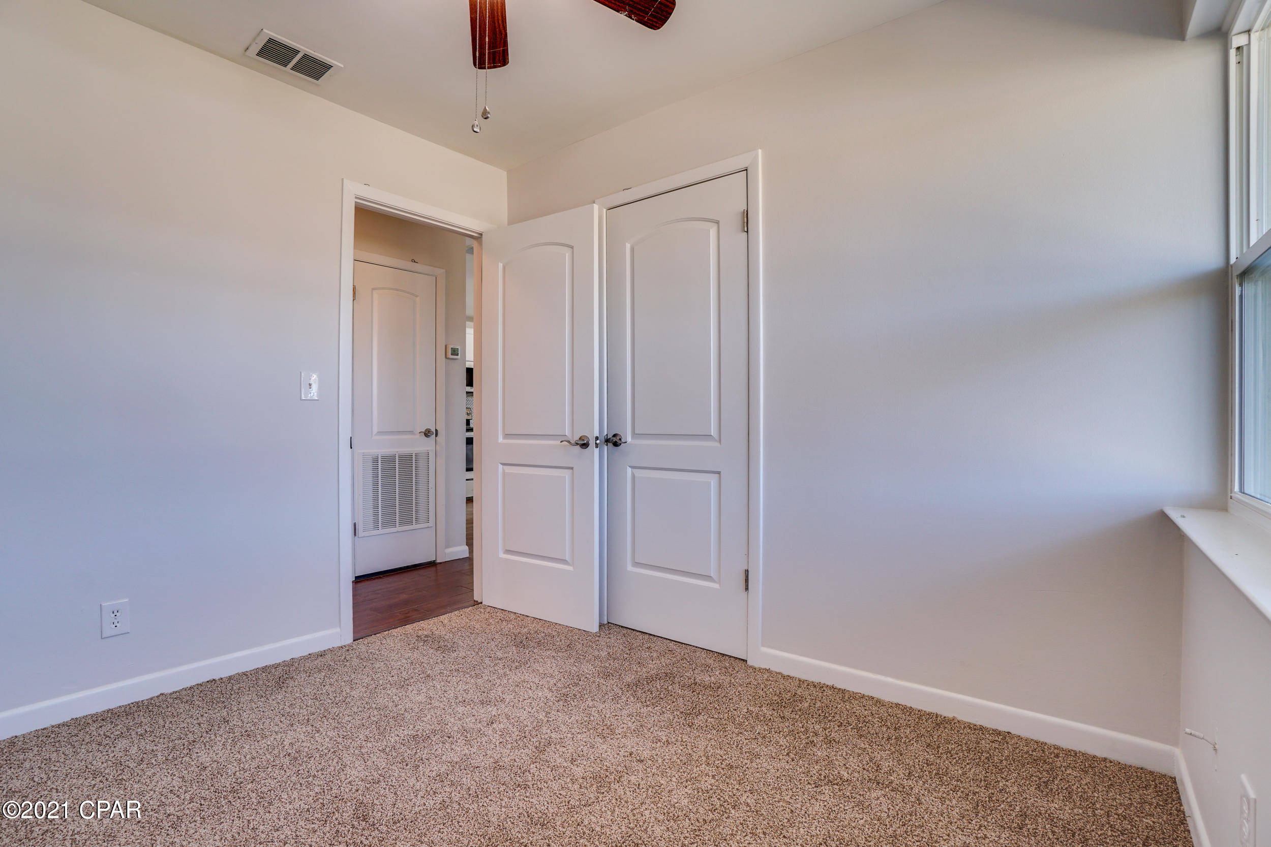 Greenbriar Estates 1 - Residential