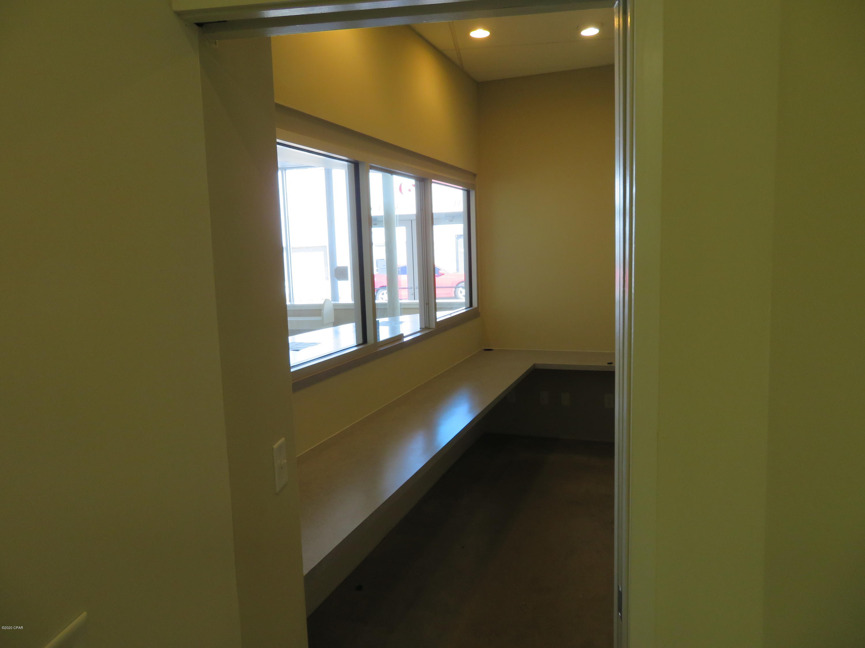 Gulf Coast Dev Co Plat - Commercial Lease