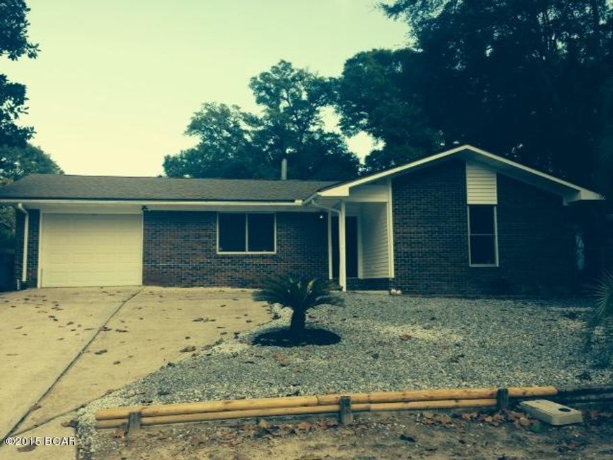 Absolutely stunning home in the heart of St Andrews with home automation!!!! Home has been completely remodeled. New paint, beautiful dark laminate floors, top of the line fixtures, all kitchen appliances, including GAS stove, and landscaping! Kitchen features granite counter tops, frosted, glass cabinets, and a movable island! Formal dining room has stone fireplace and is surrounded by windows. This home will not last long!!! Call your favorite realtor NOW! You will be amazed at this home,just like HGTV!