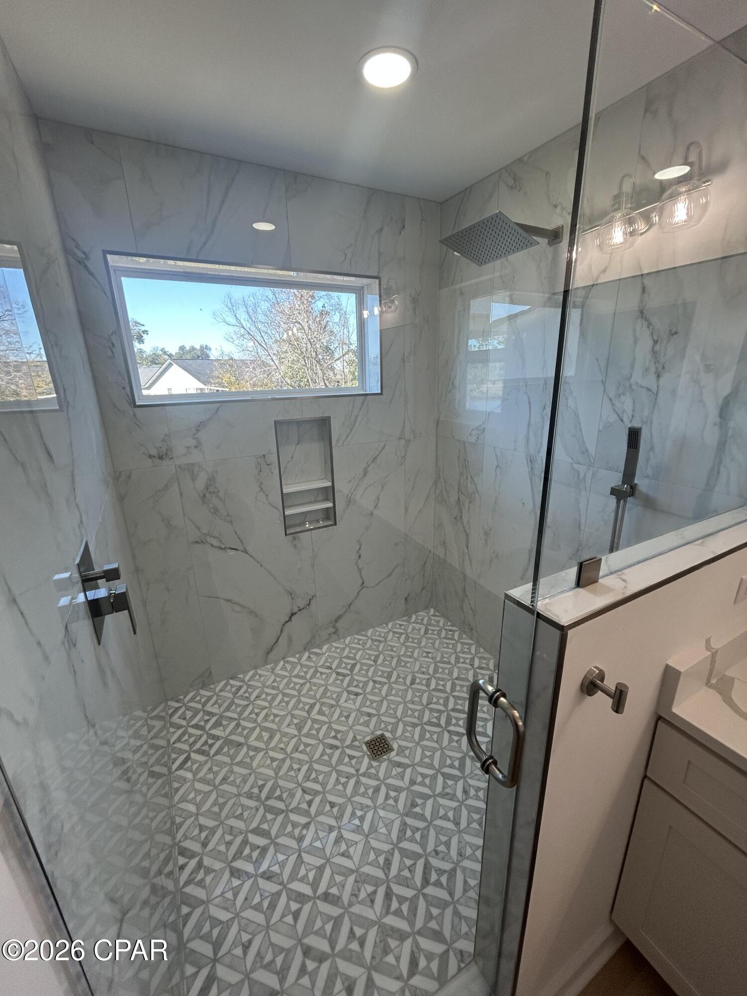 Shadow Bay Unit 5 - Residential