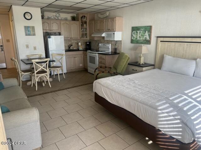 Continental Condos - Residential