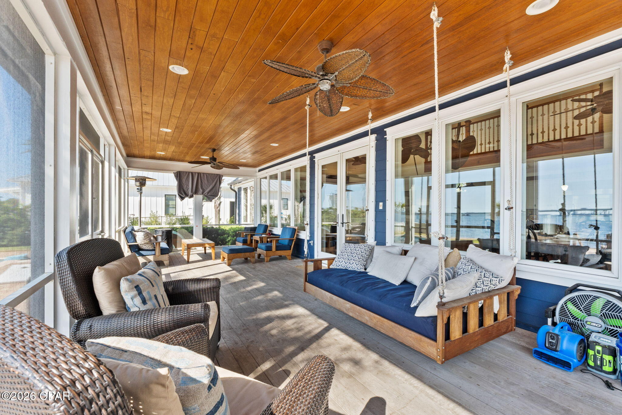 Dolphin Bay - Residential