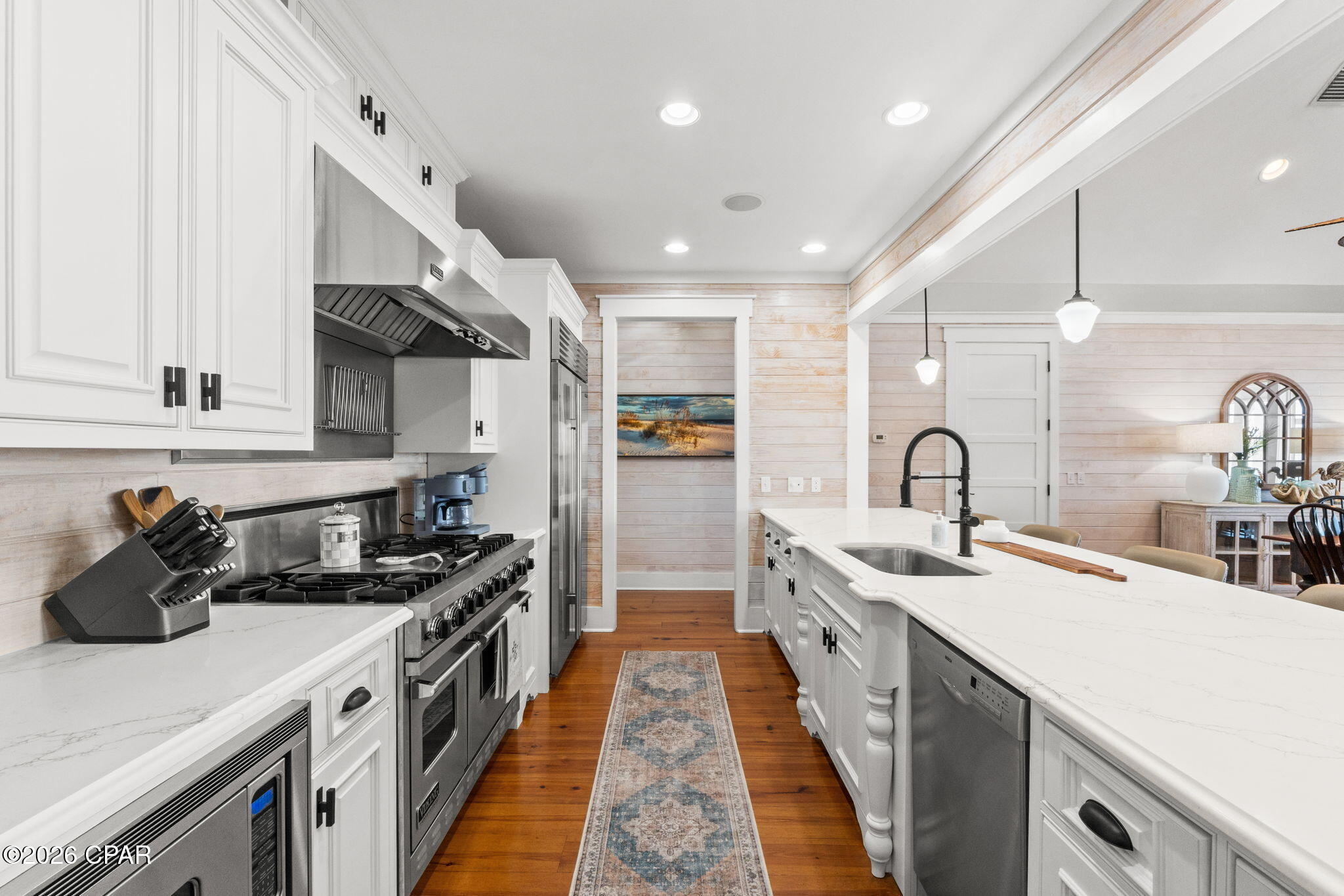 Dolphin Bay - Residential