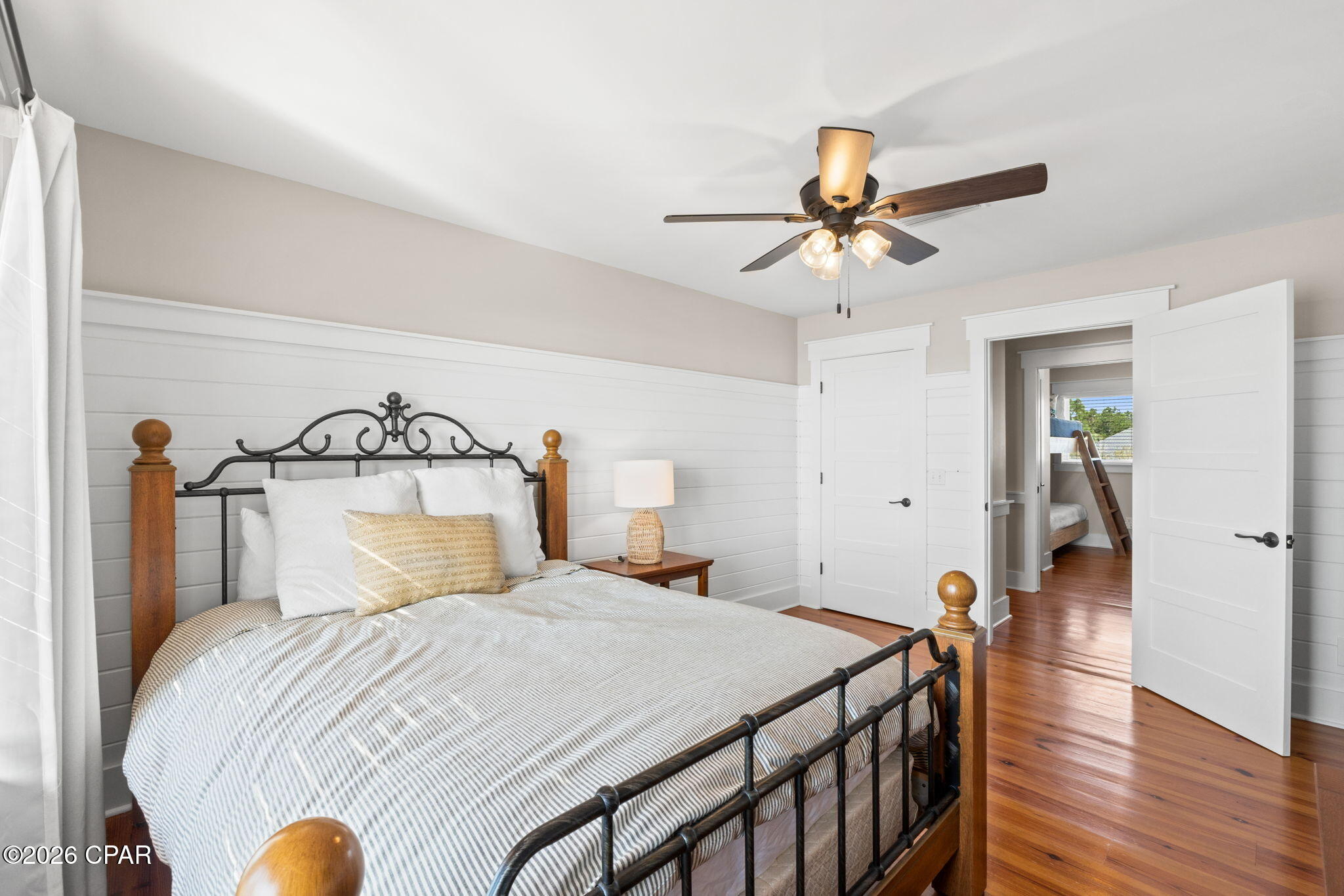 Dolphin Bay - Residential