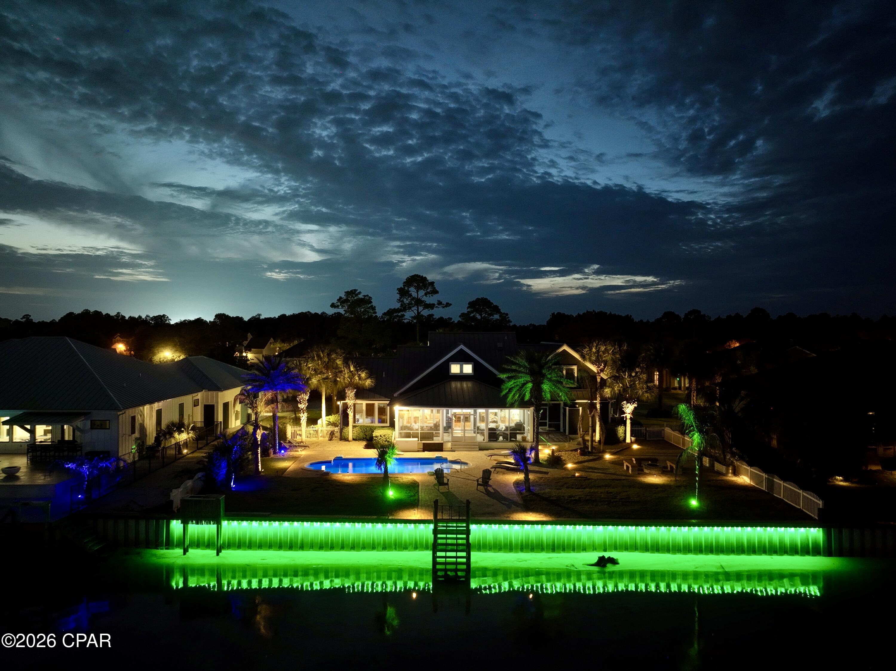 Dolphin Bay - Residential