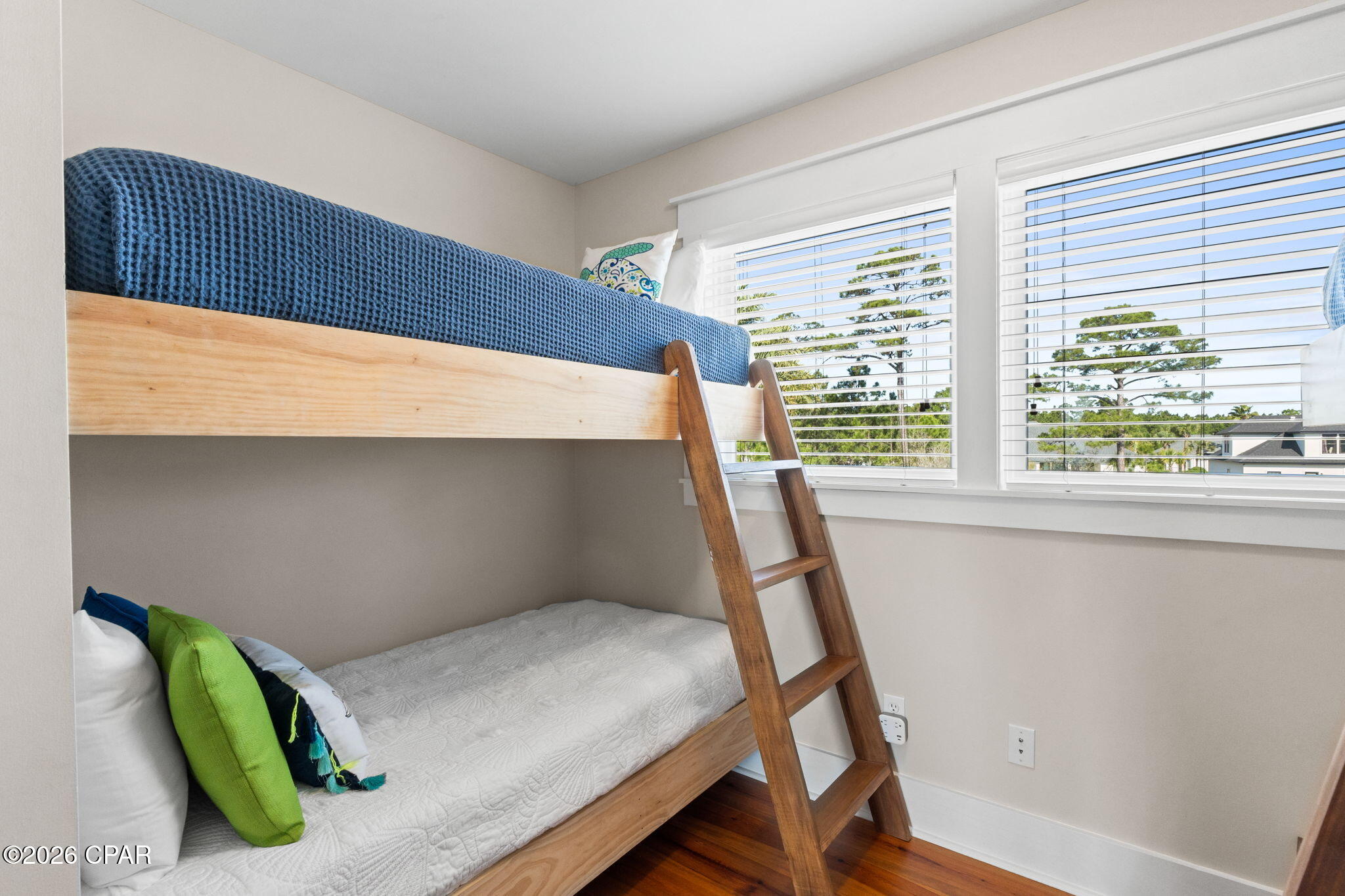 Dolphin Bay - Residential