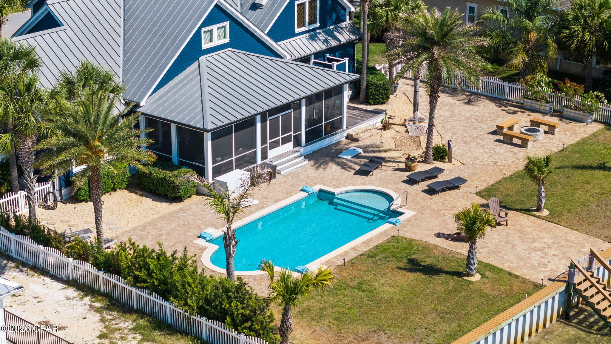 Dolphin Bay - Residential