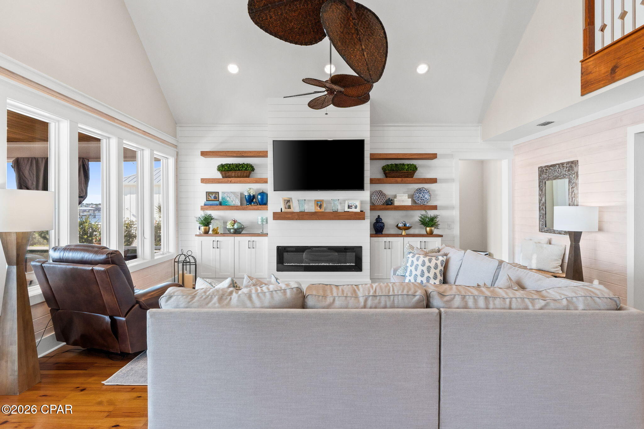 Dolphin Bay - Residential