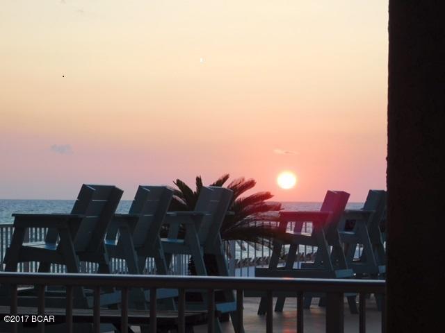 Fontainebleau Terrace - Residential
