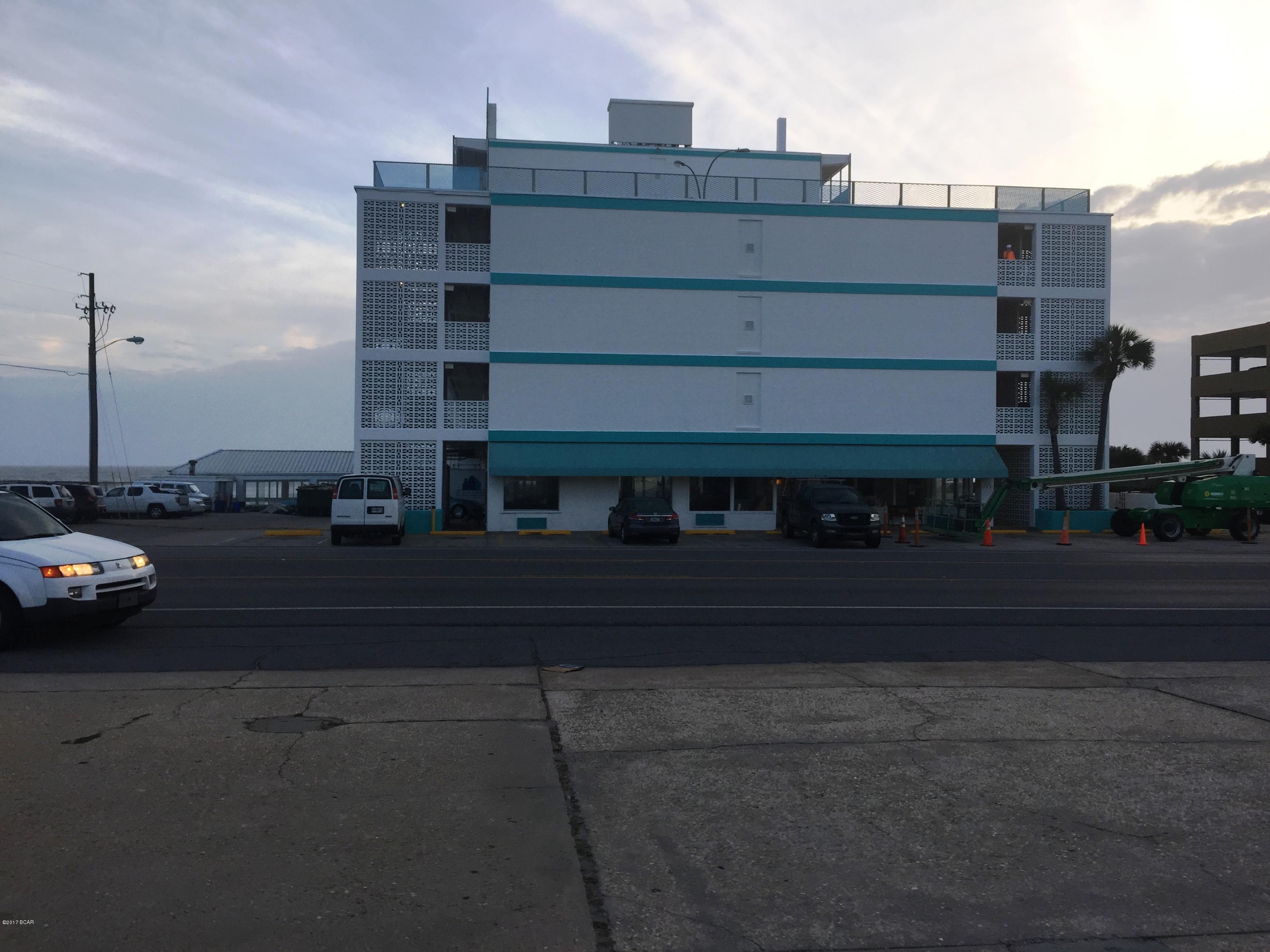Fontainebleau Terrace - Residential