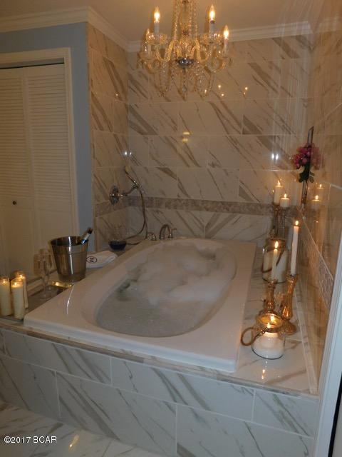 Fontainebleau Terrace - Residential