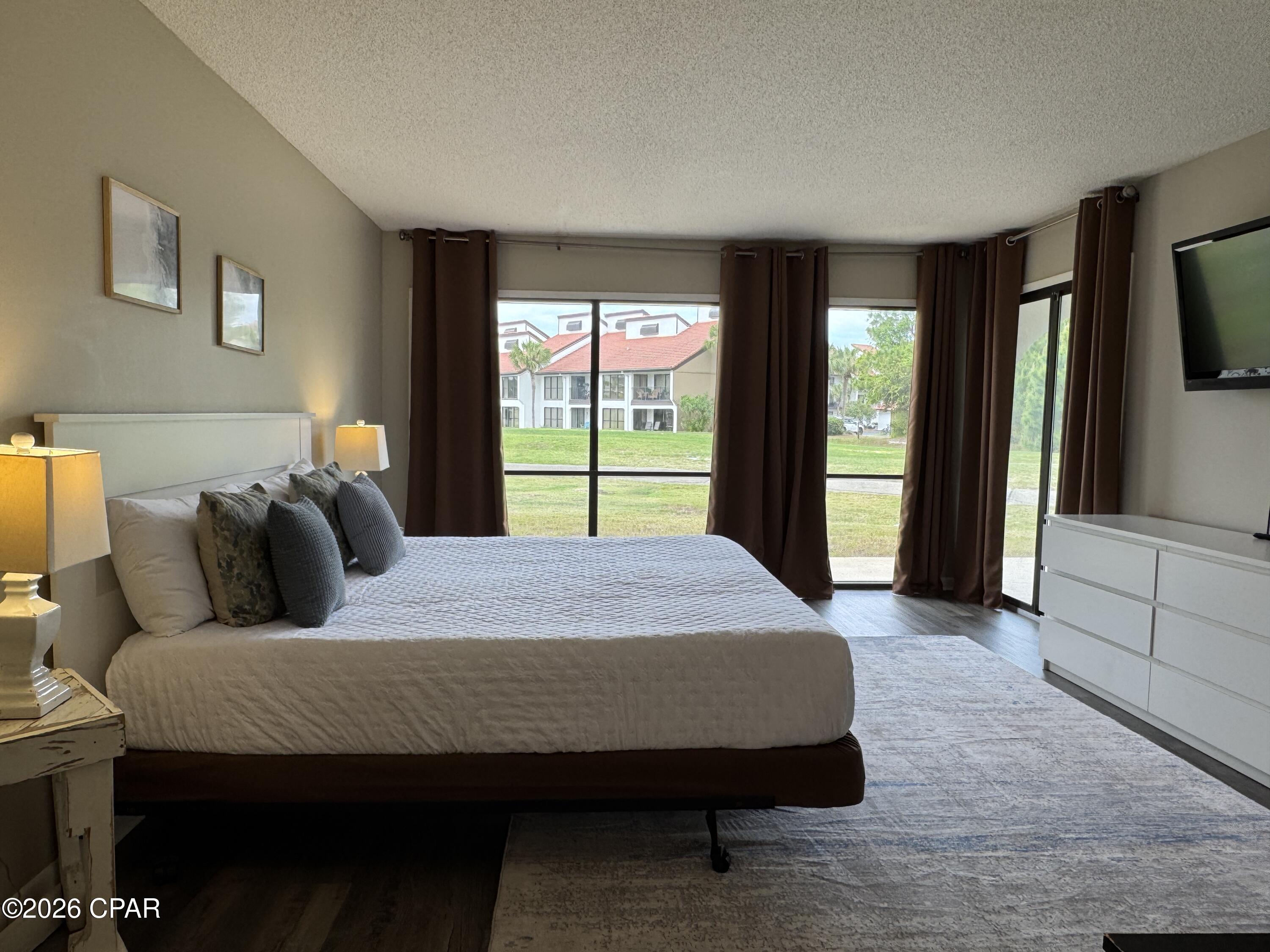 Edgewater Golf Villas II-A - Residential