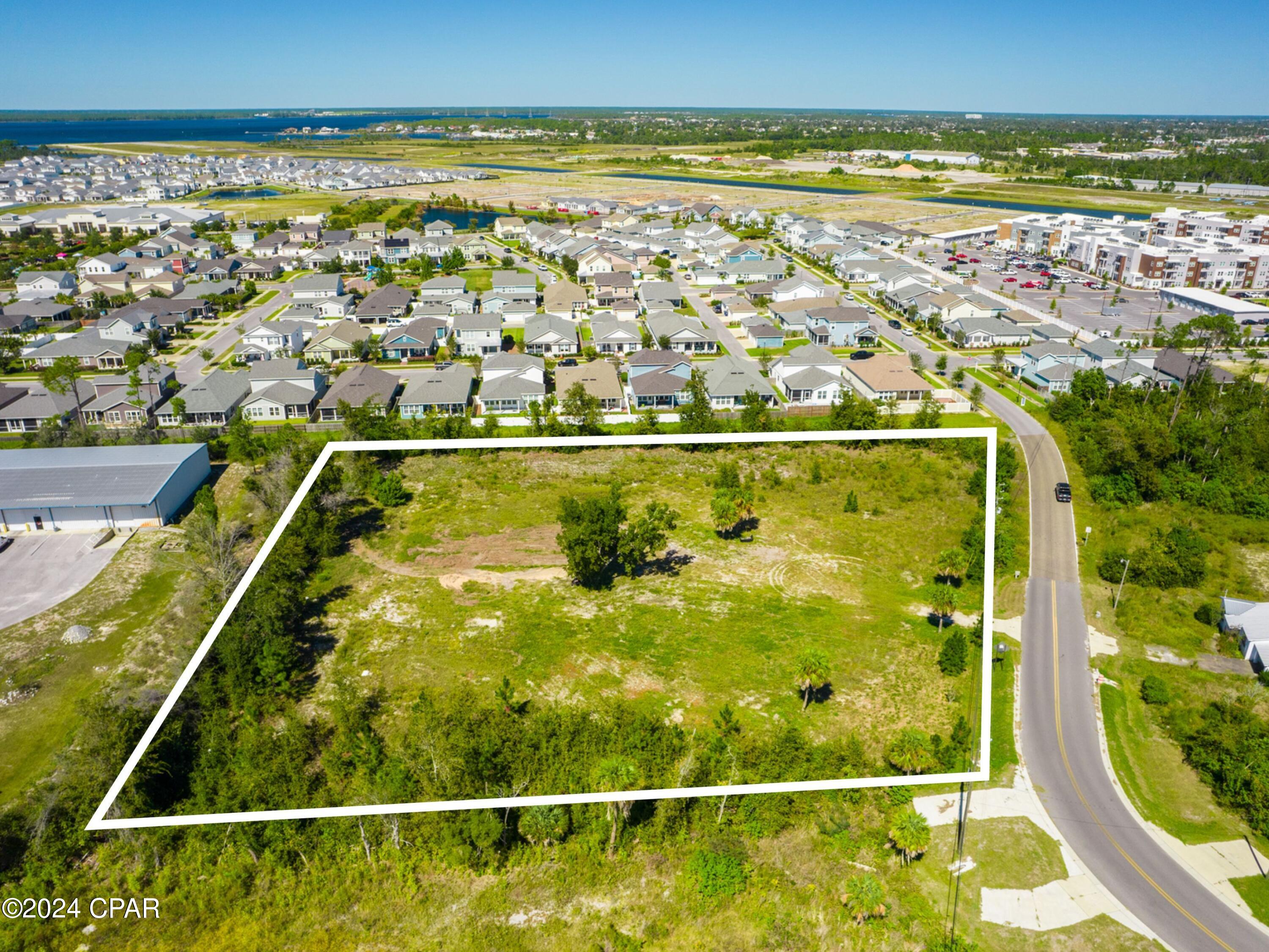 [No Recorded Subdiv] - Land