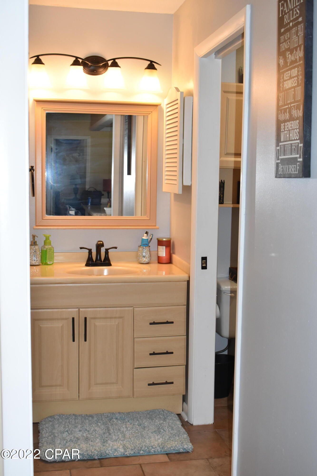 Sunny Hills Unit 4 - Residential