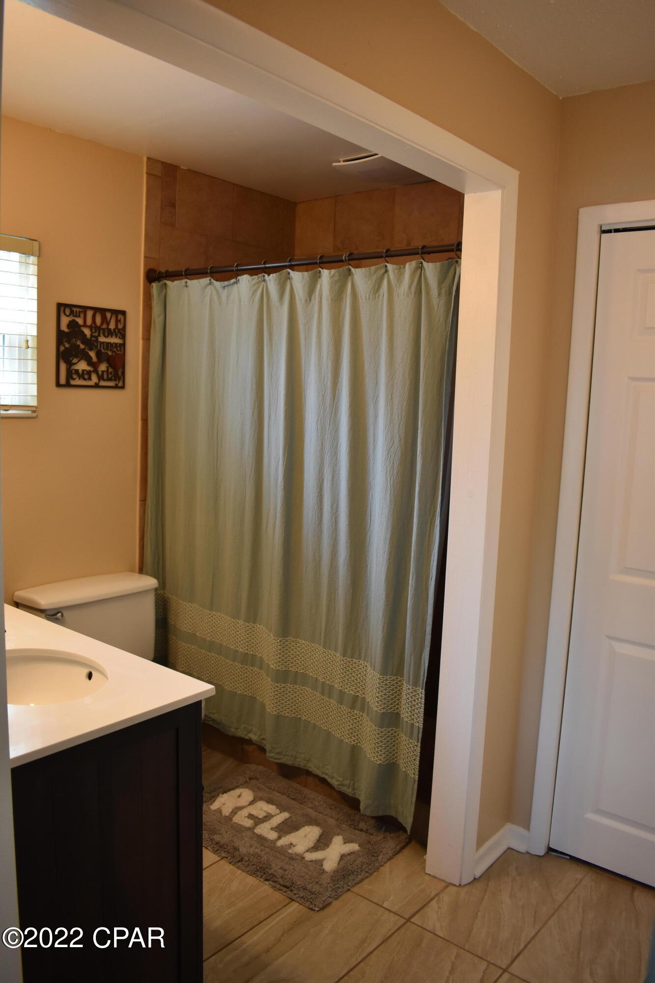 Sunny Hills Unit 4 - Residential