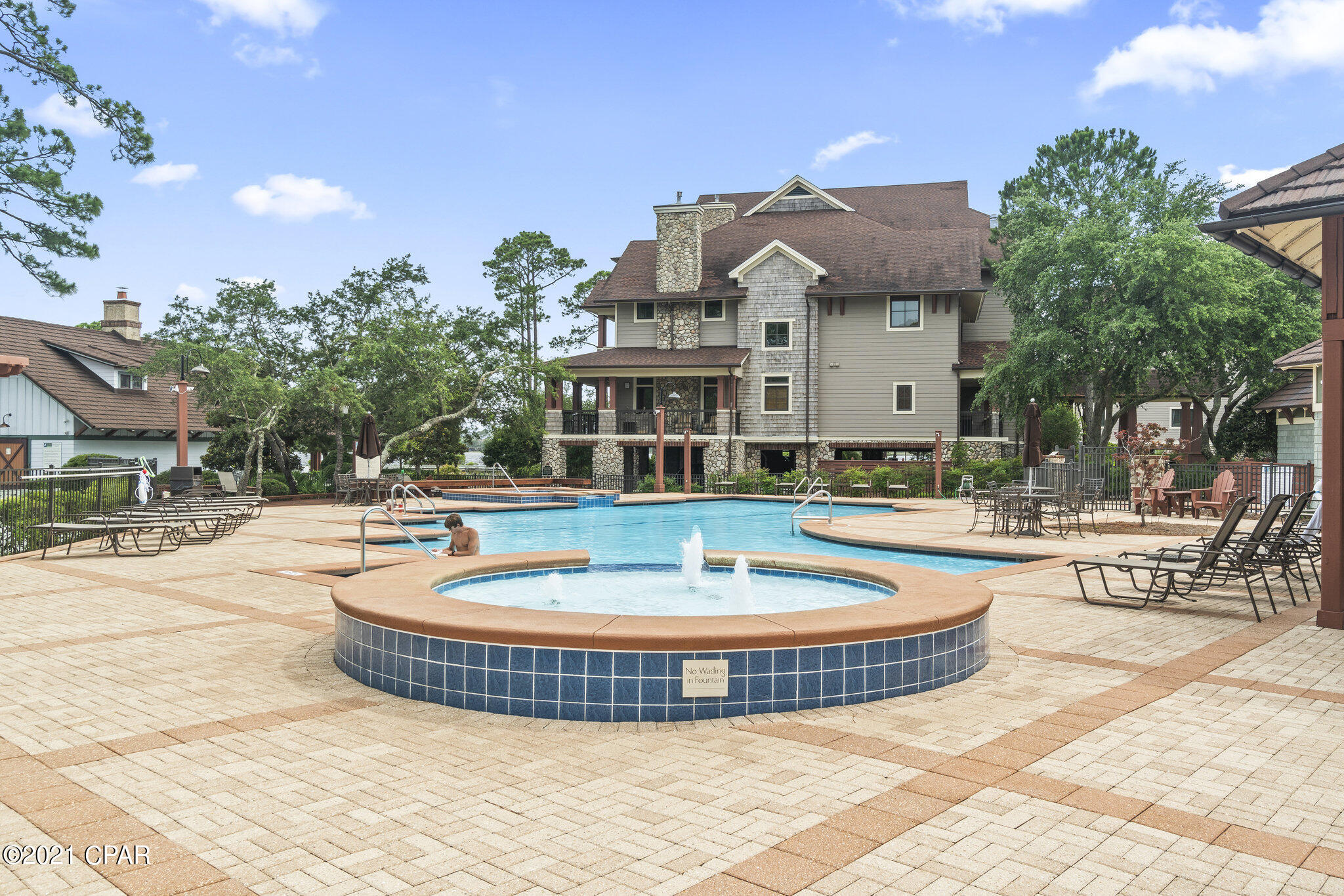 Lakeside Lodge At Prospect Pt - Residential