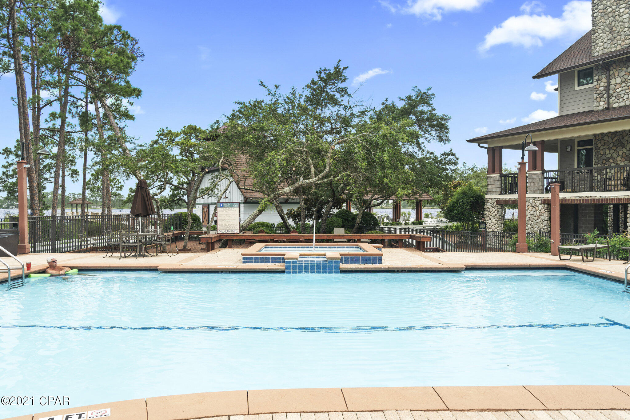 Lakeside Lodge At Prospect Pt - Residential