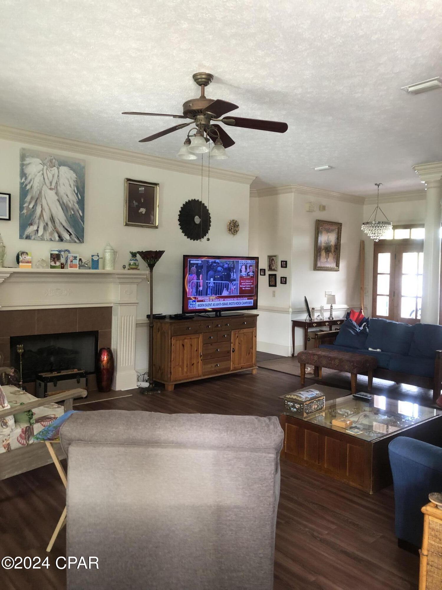 Forest Glenn - Residential