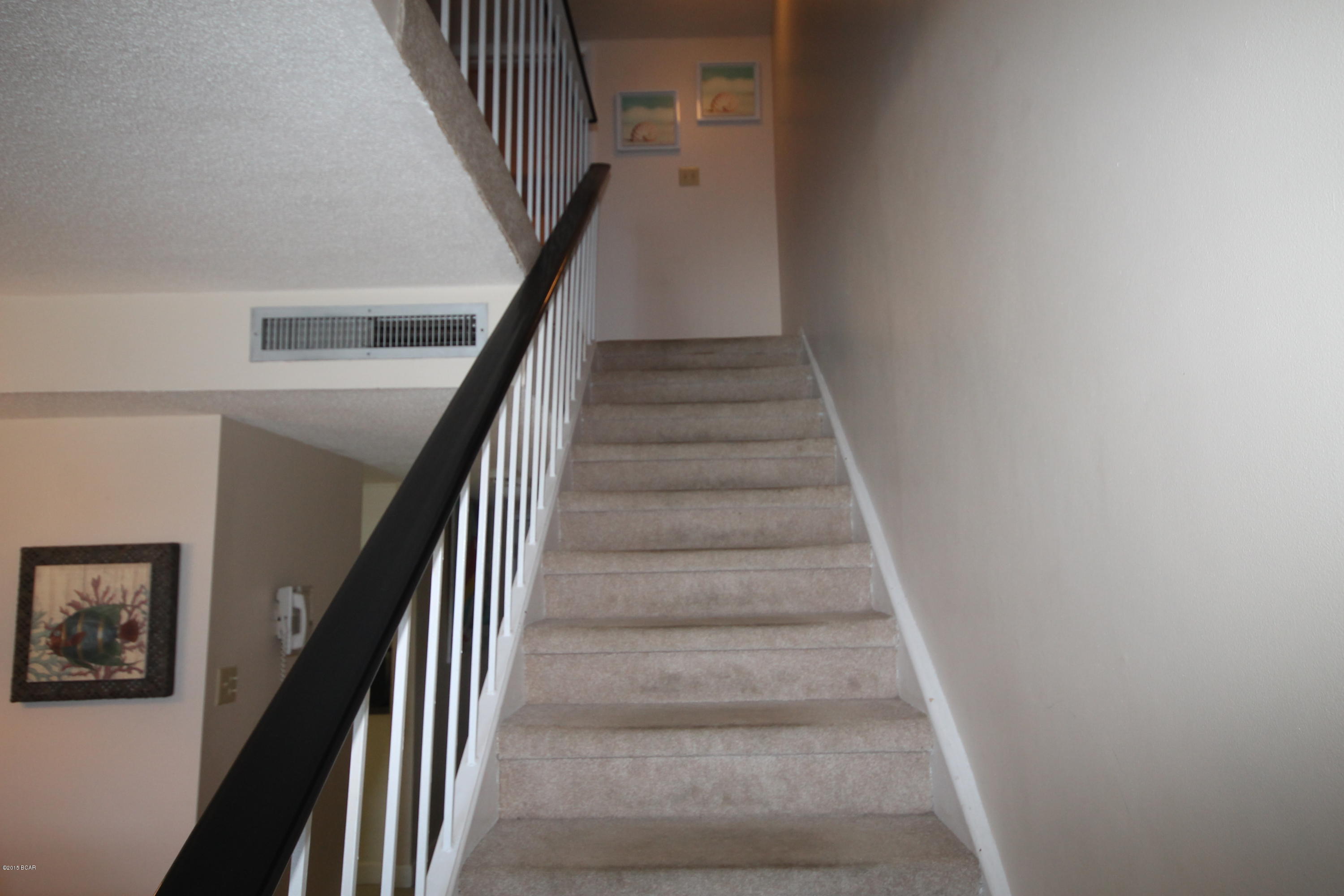 Moonspinner Apartments - Residential