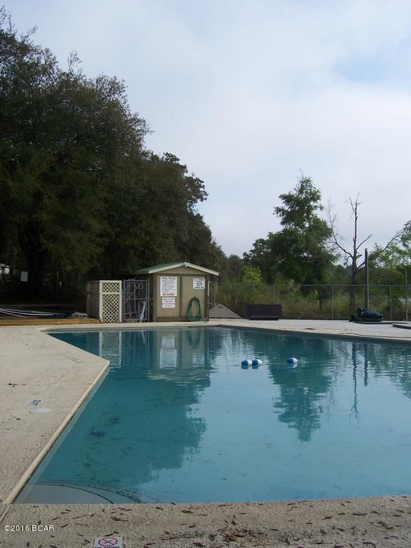 Leisure Lakes - Land