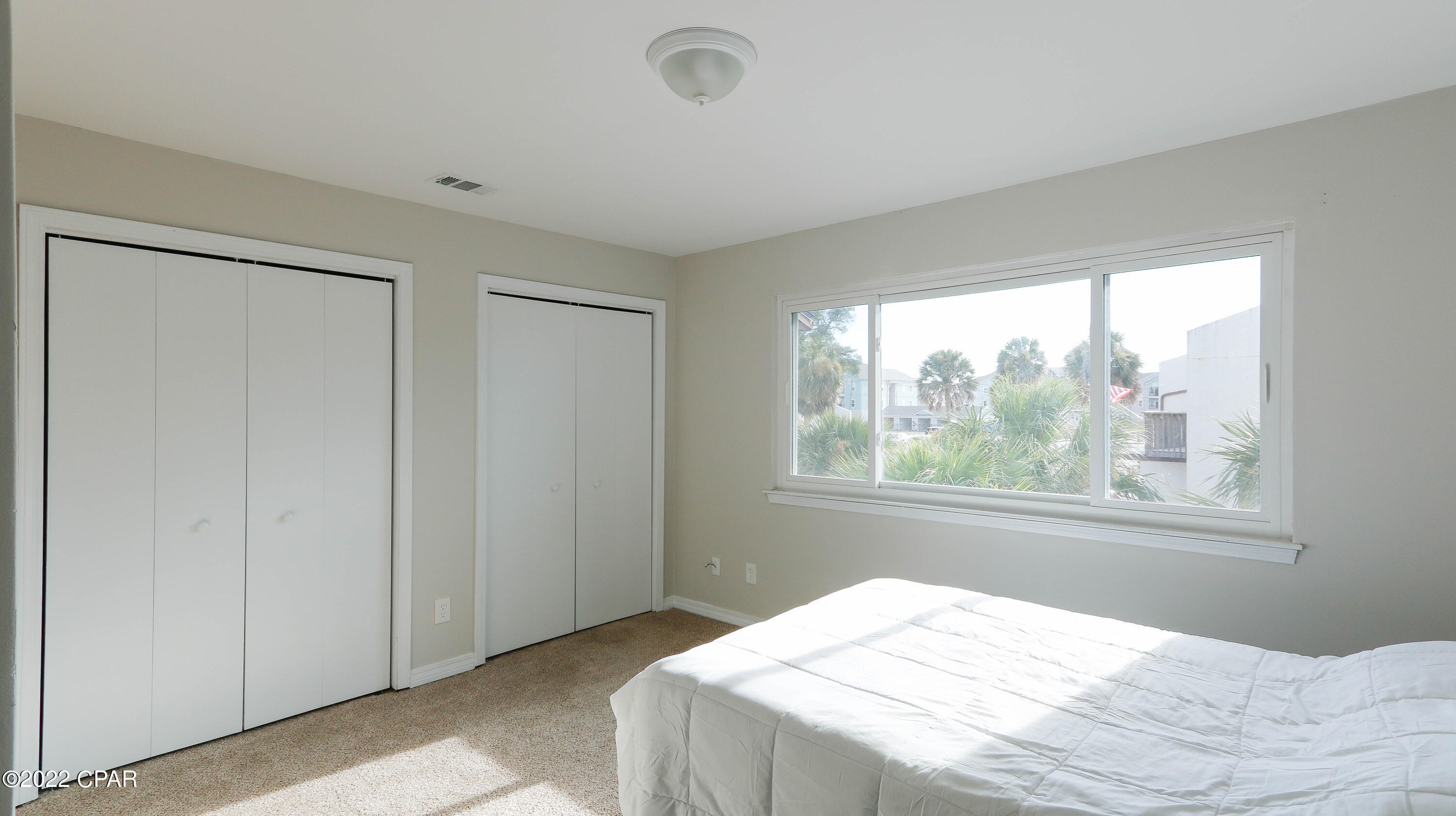 Oakshore Villas Twnhs - Residential