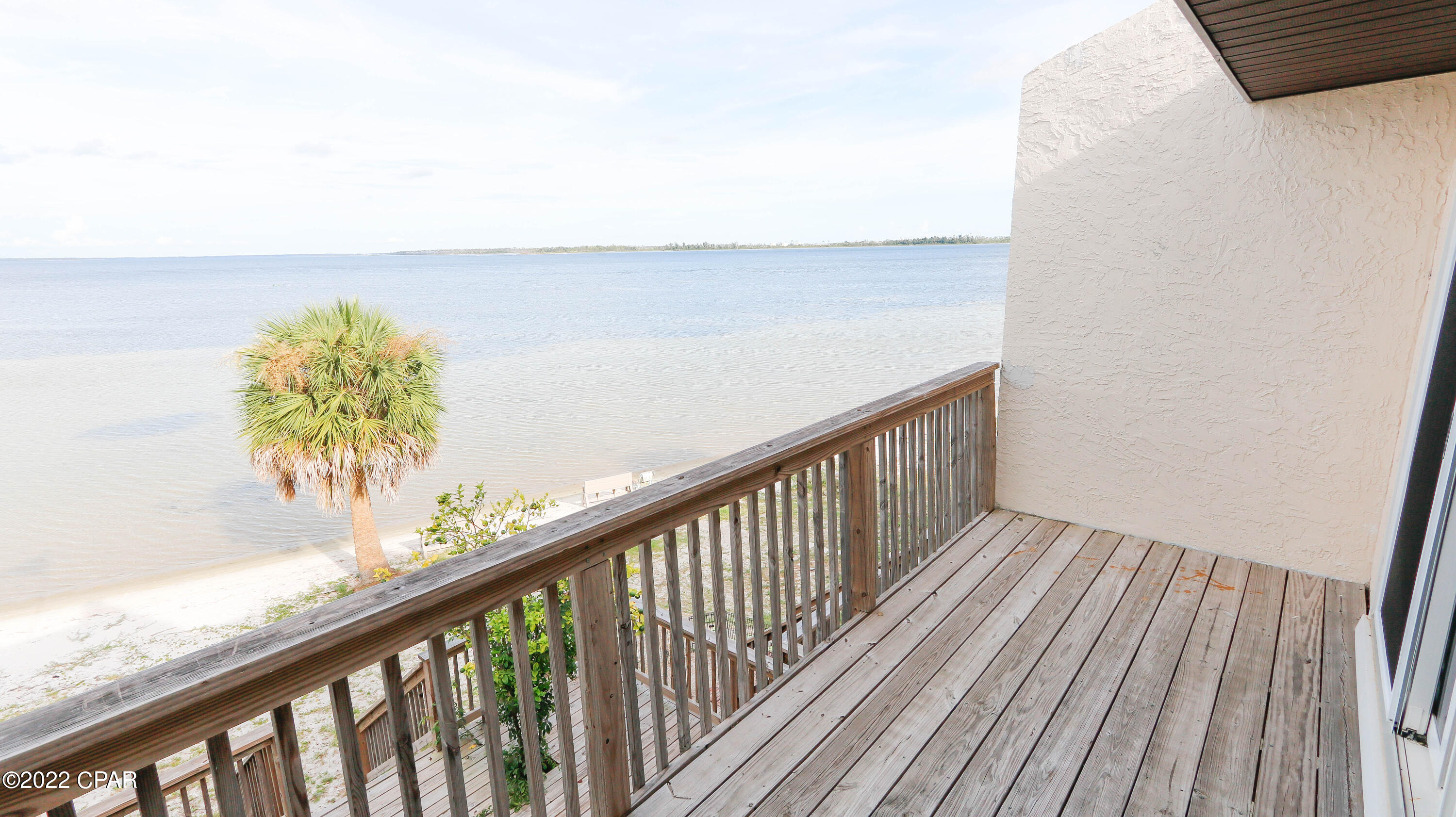 Oakshore Villas Twnhs - Residential