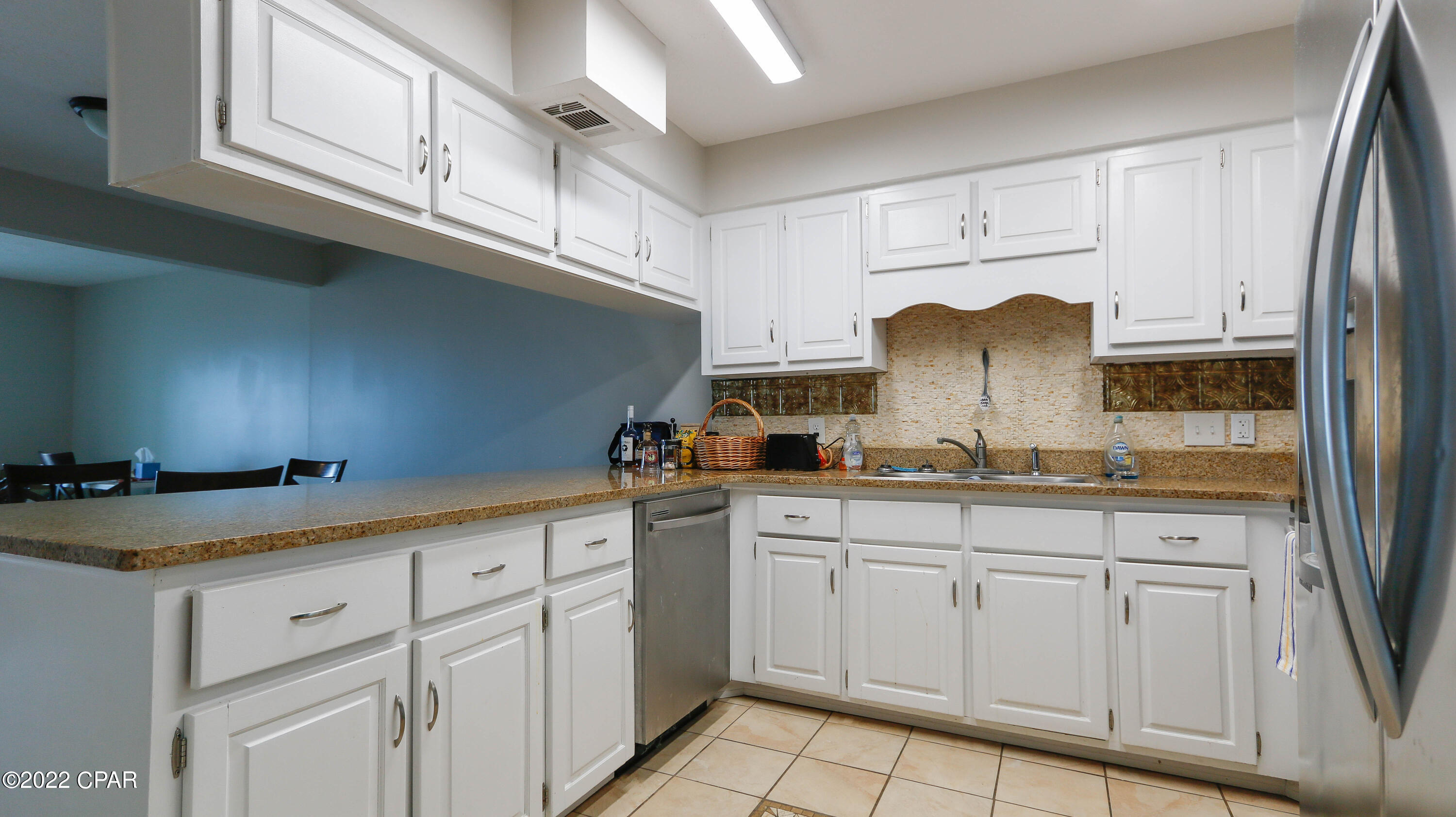 Oakshore Villas Twnhs - Residential