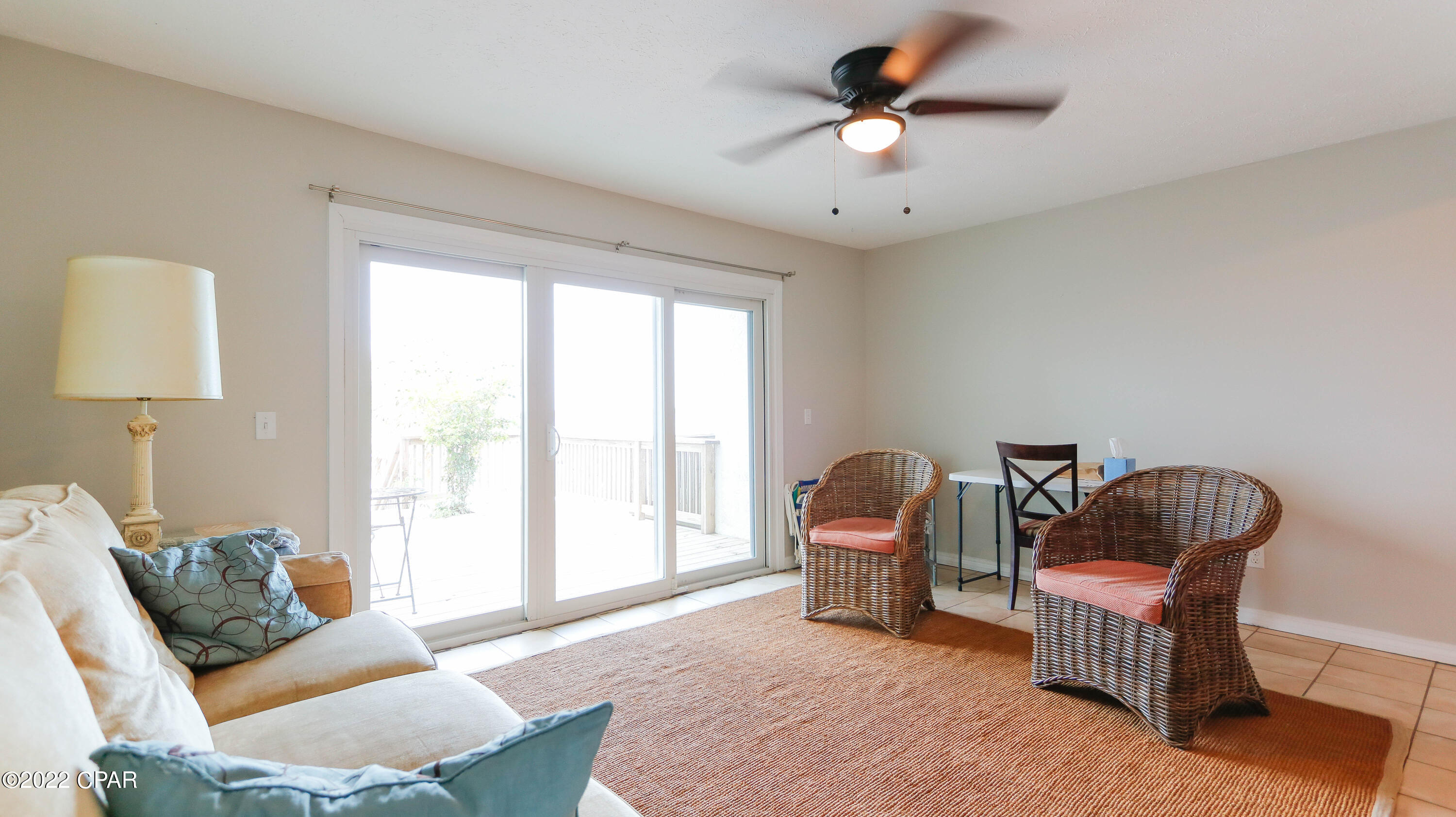 Oakshore Villas Twnhs - Residential