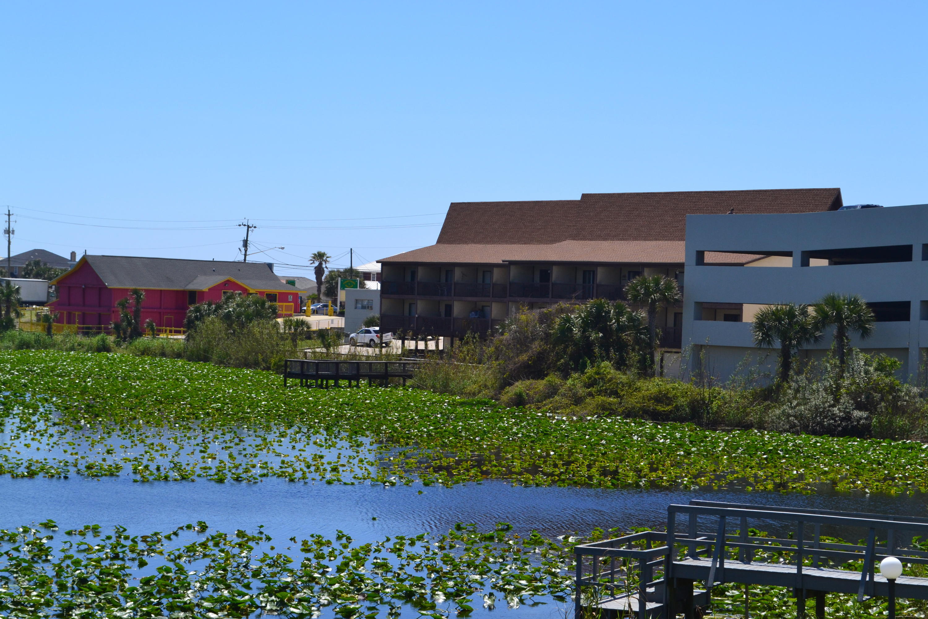 Lullwater Beach - Residential