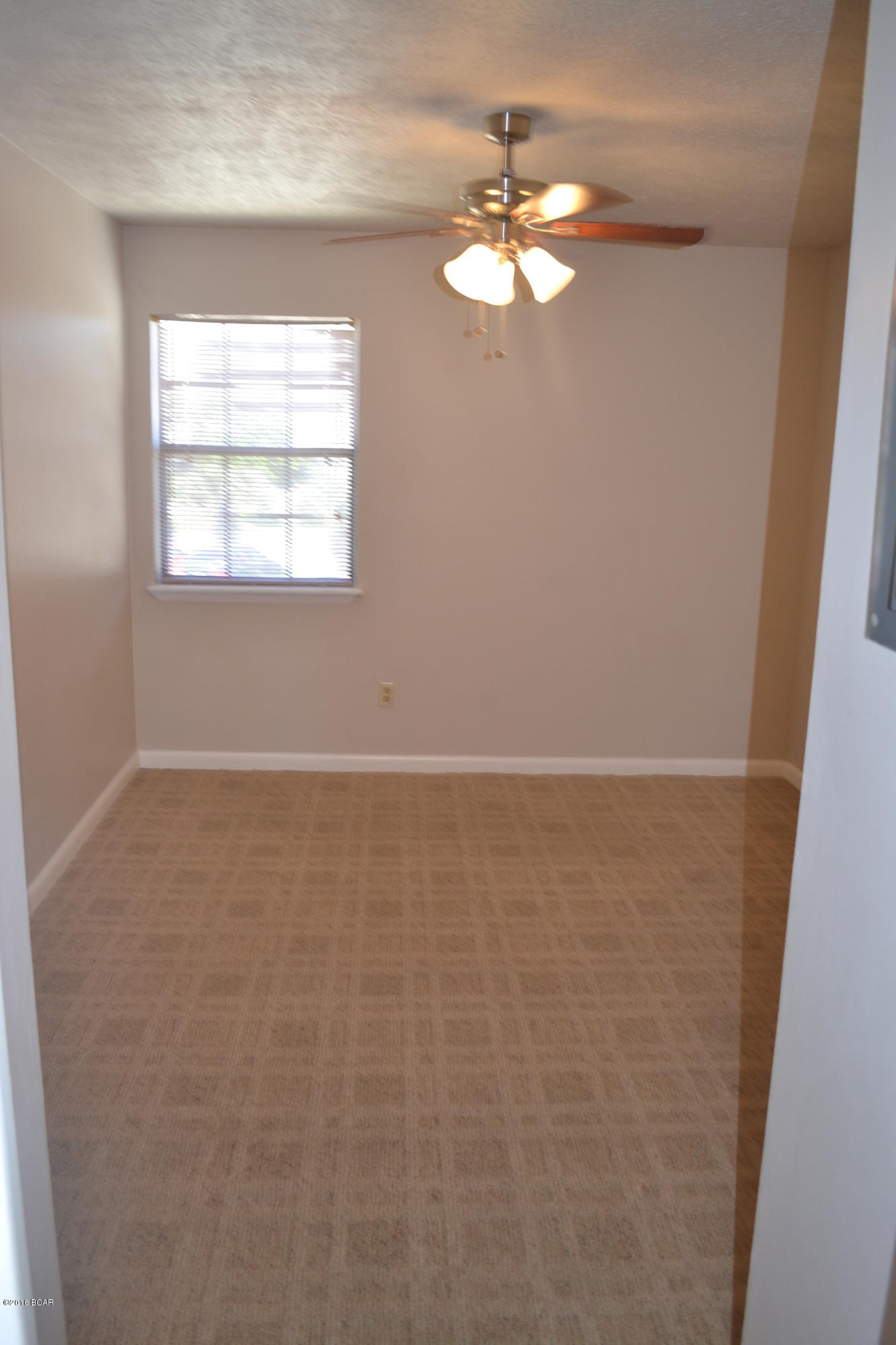 Lullwater Beach - Residential