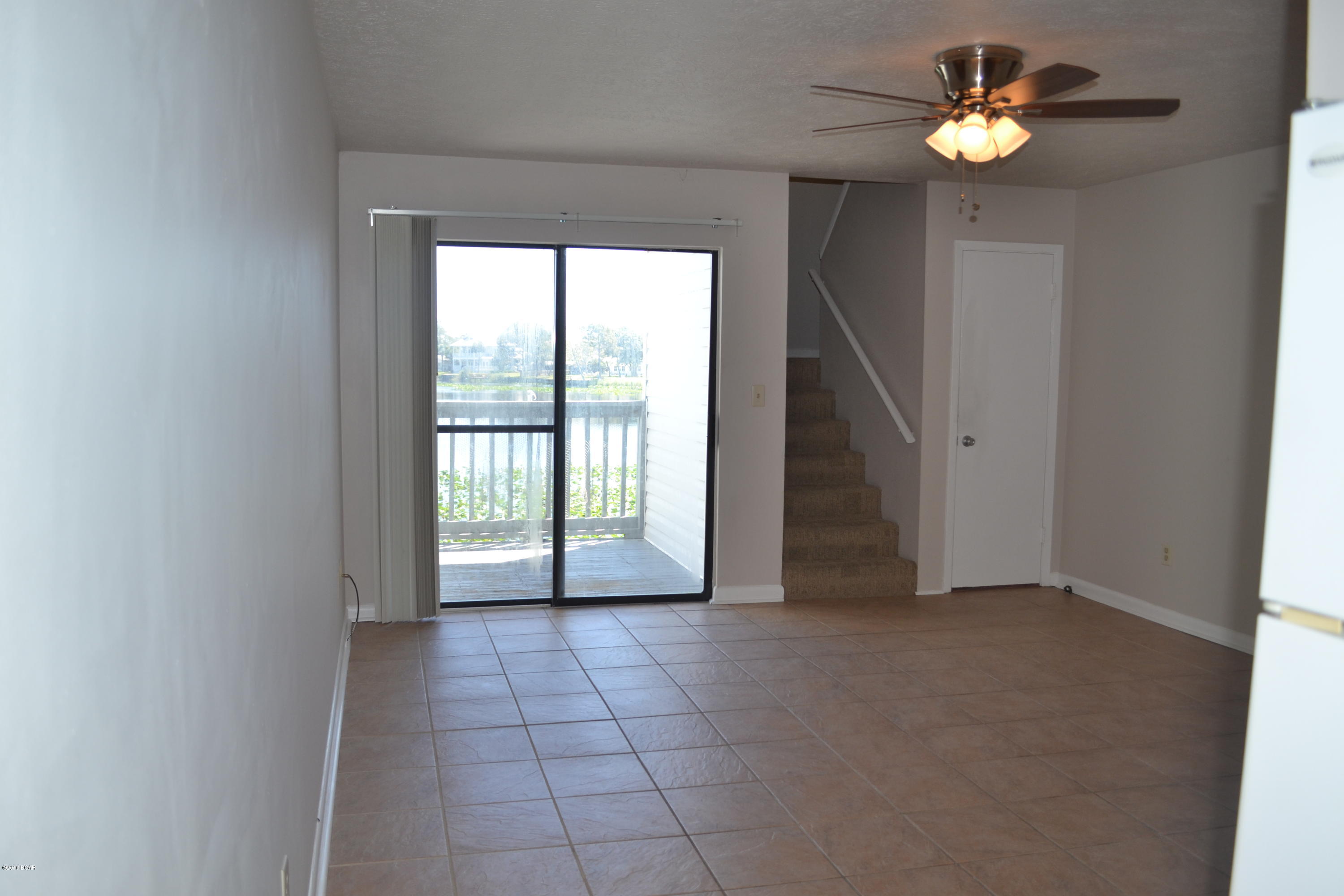 Lullwater Beach - Residential