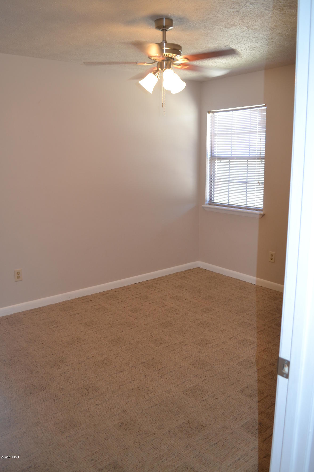 Lullwater Beach - Residential