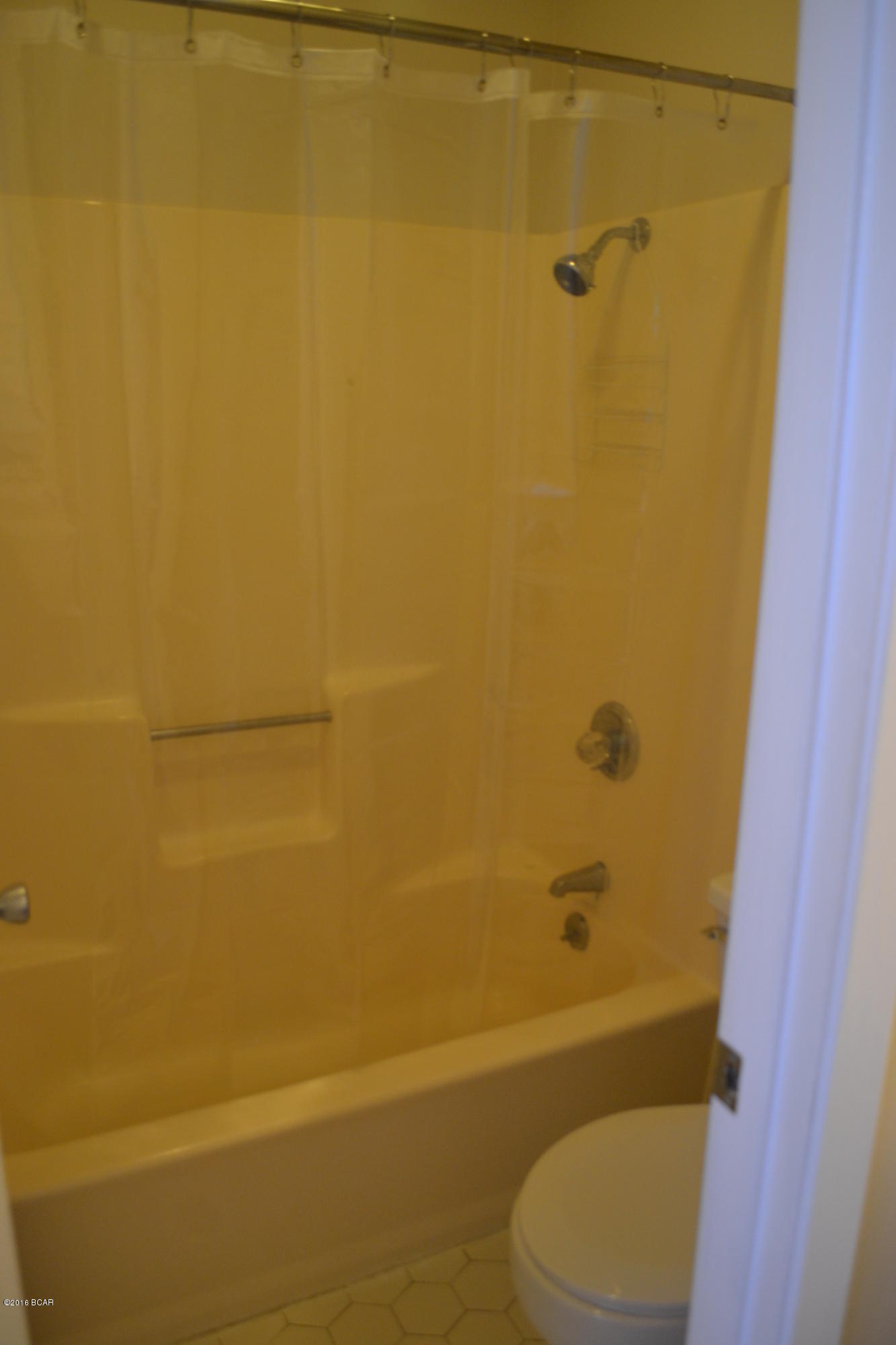 Lullwater Beach - Residential