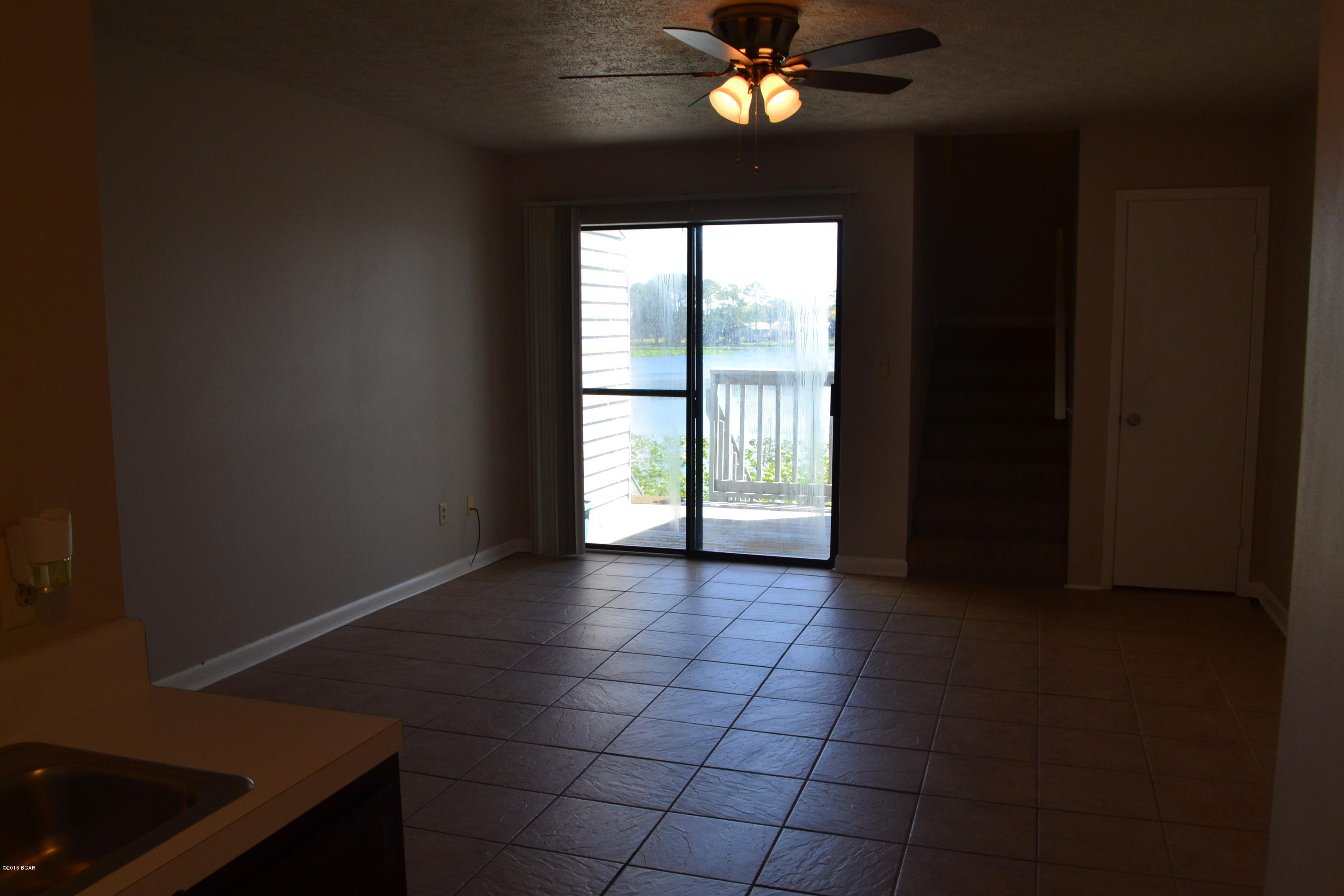 Lullwater Beach - Residential