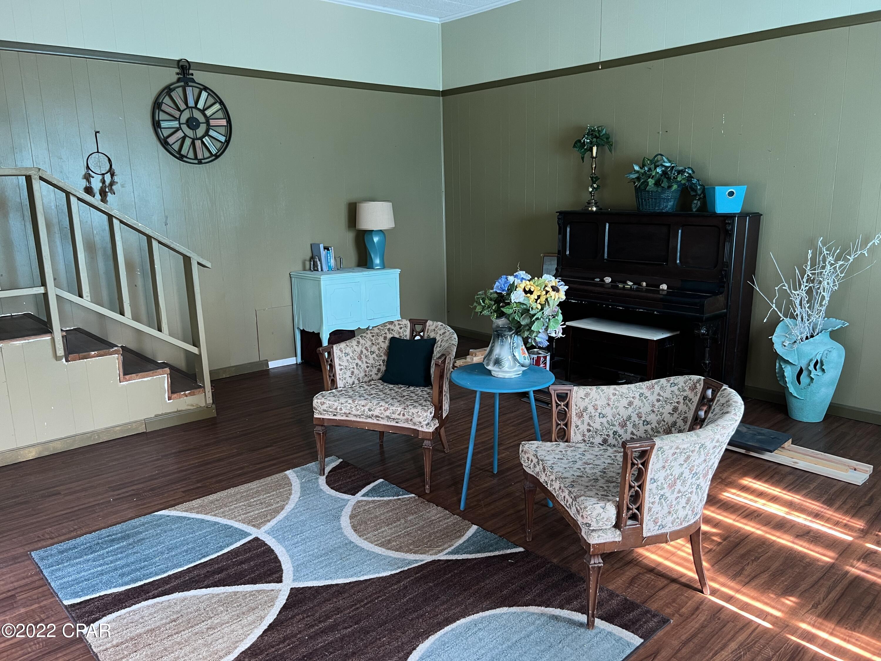 [No Recorded Subdiv] - Residential