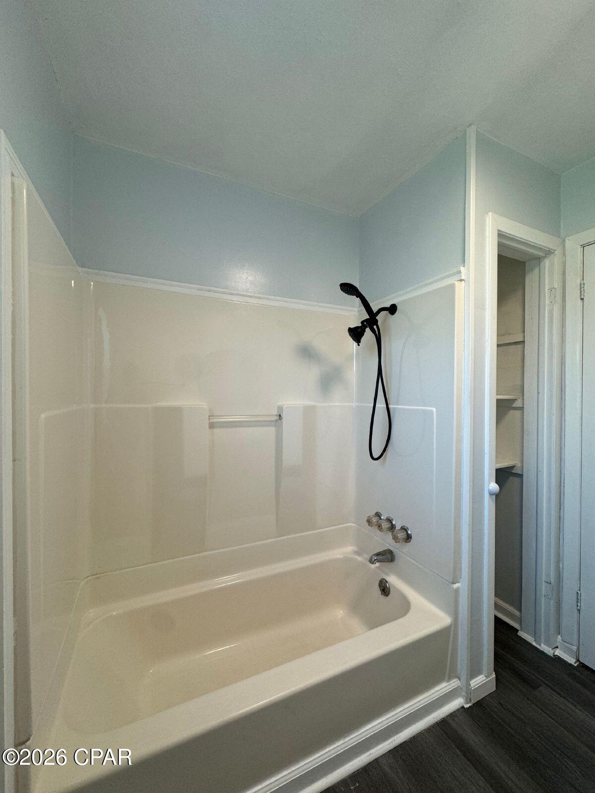 [No Recorded Subdiv] - Residential Lease