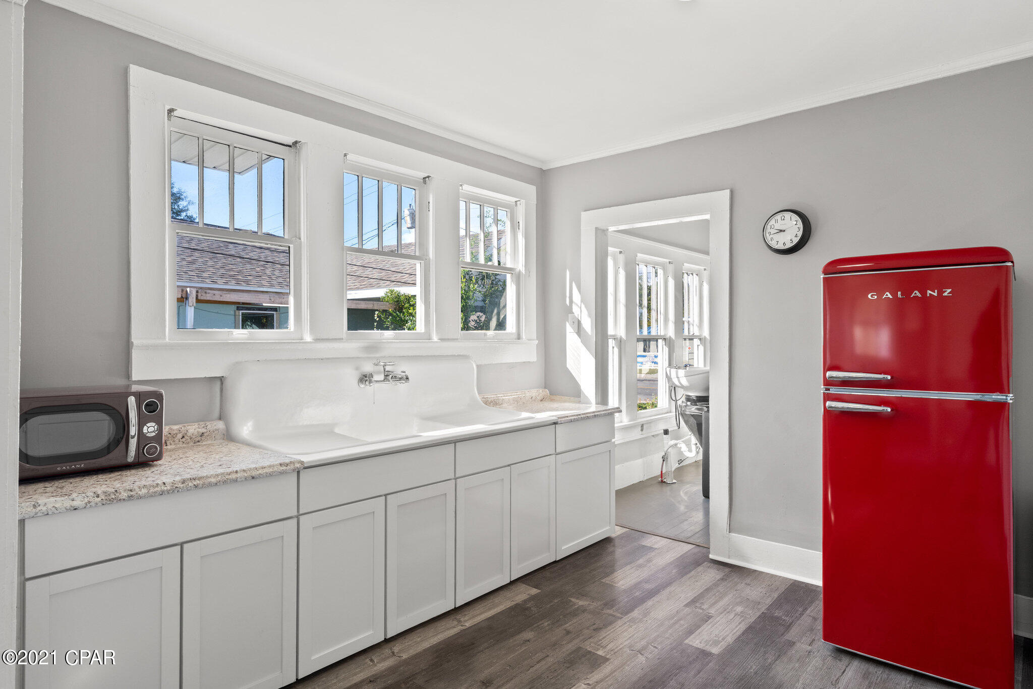 No Named Subdivision - Commercial Lease