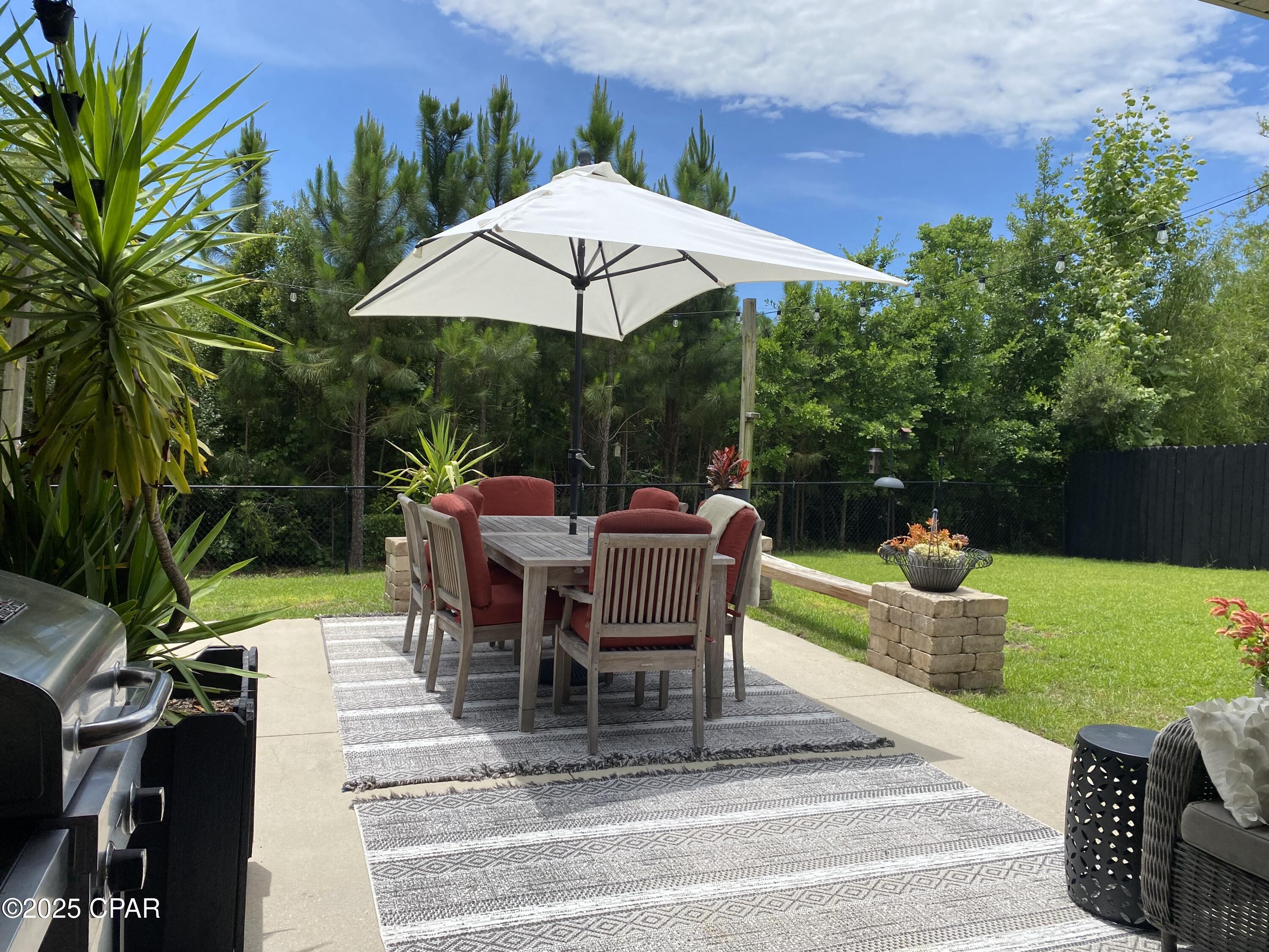 The Pines Of Lynn Haven - Residential