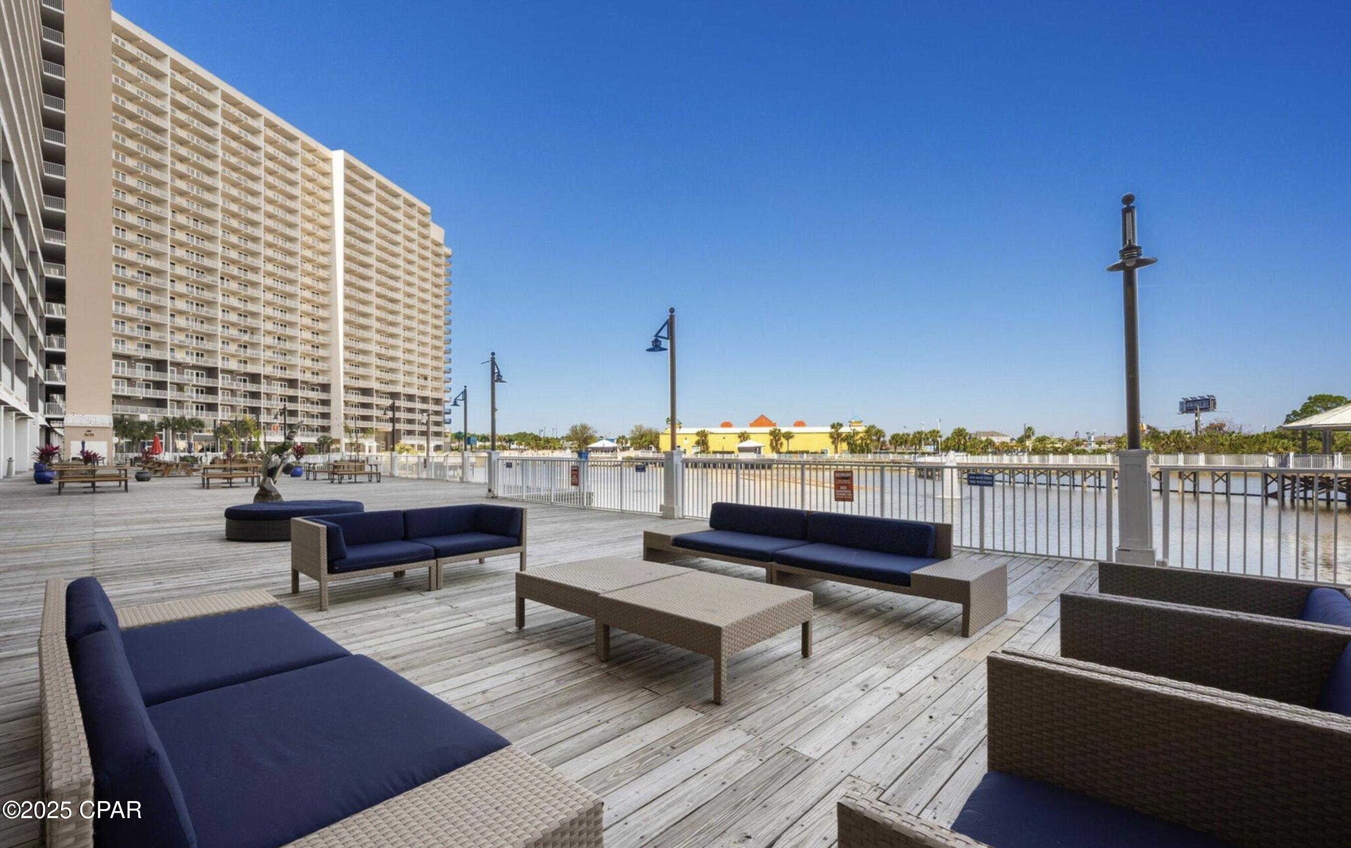 Laketown Wharf Phase II - Residential