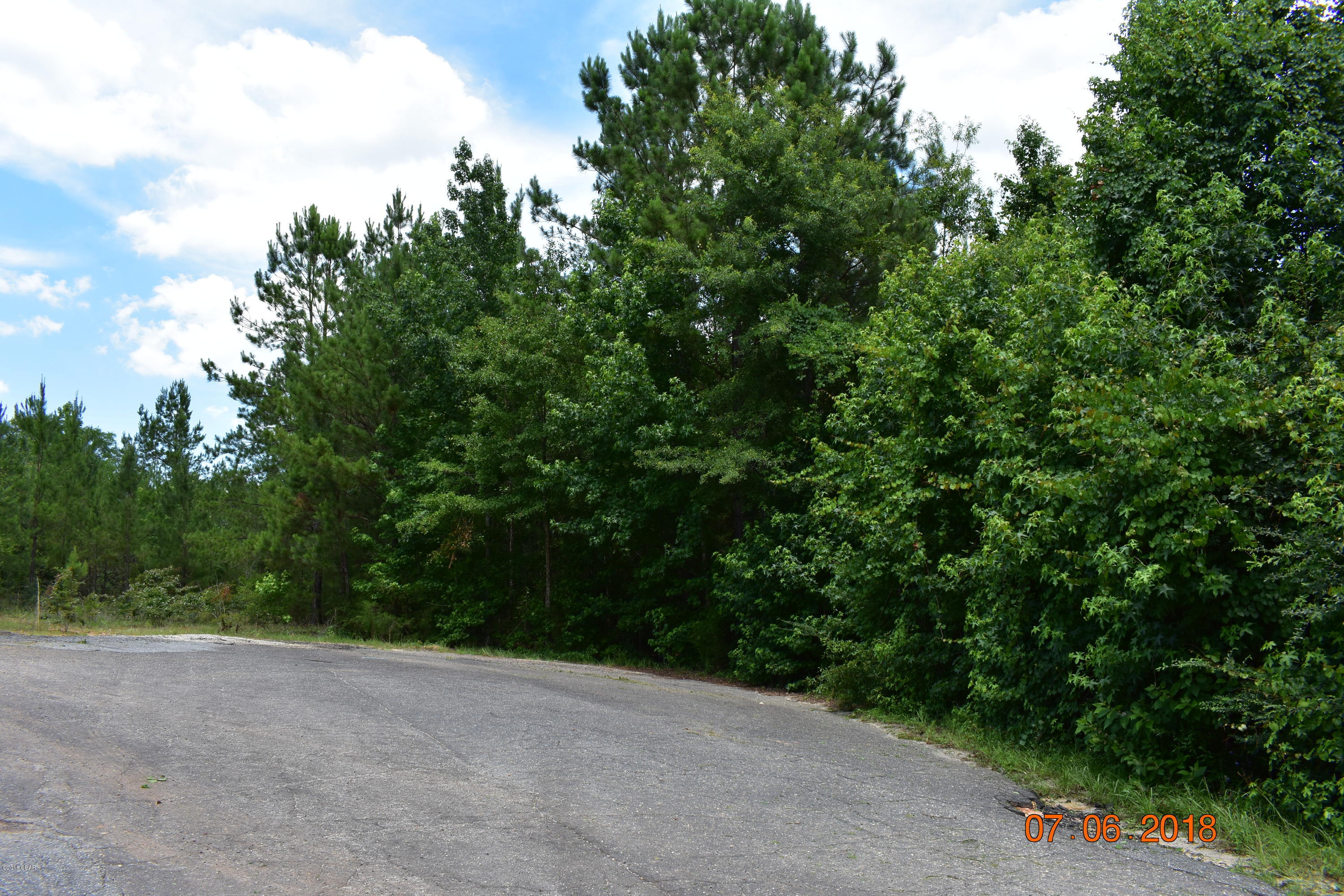 [No Recorded Subdiv] - Land