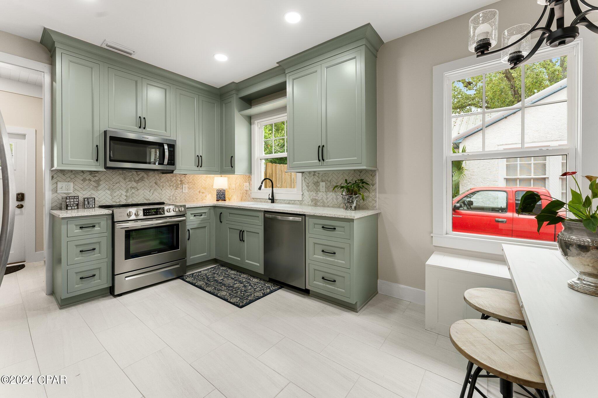 Sudduths 1st Add - Residential