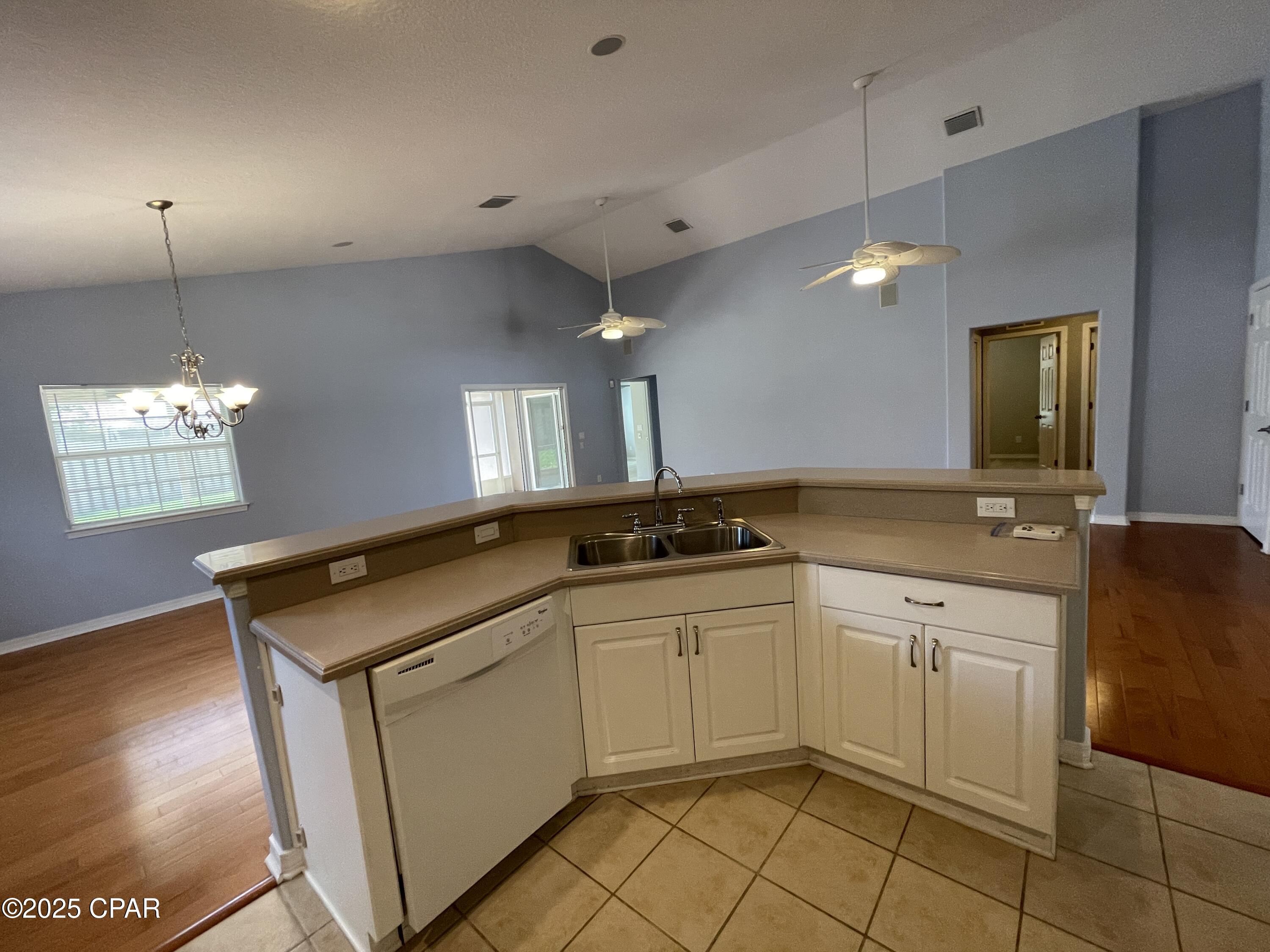 Palmetto Trace Phase 2 - Residential Lease