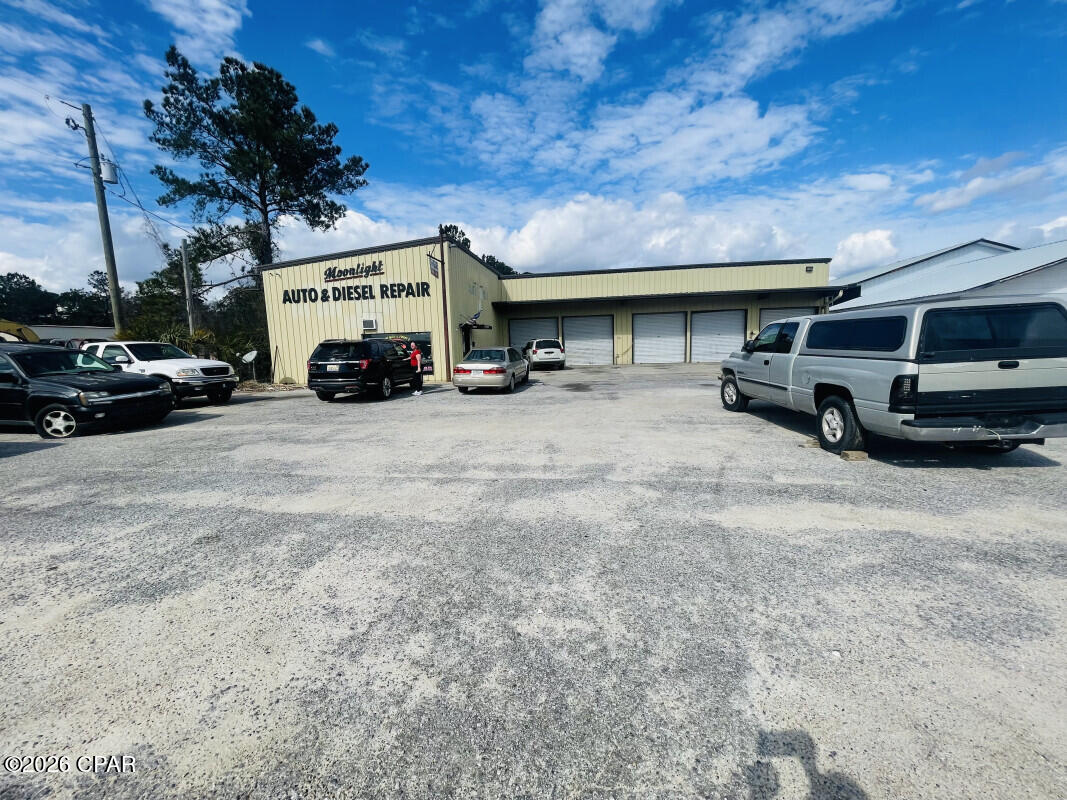 [No Recorded Subdiv] - Commercial Sale