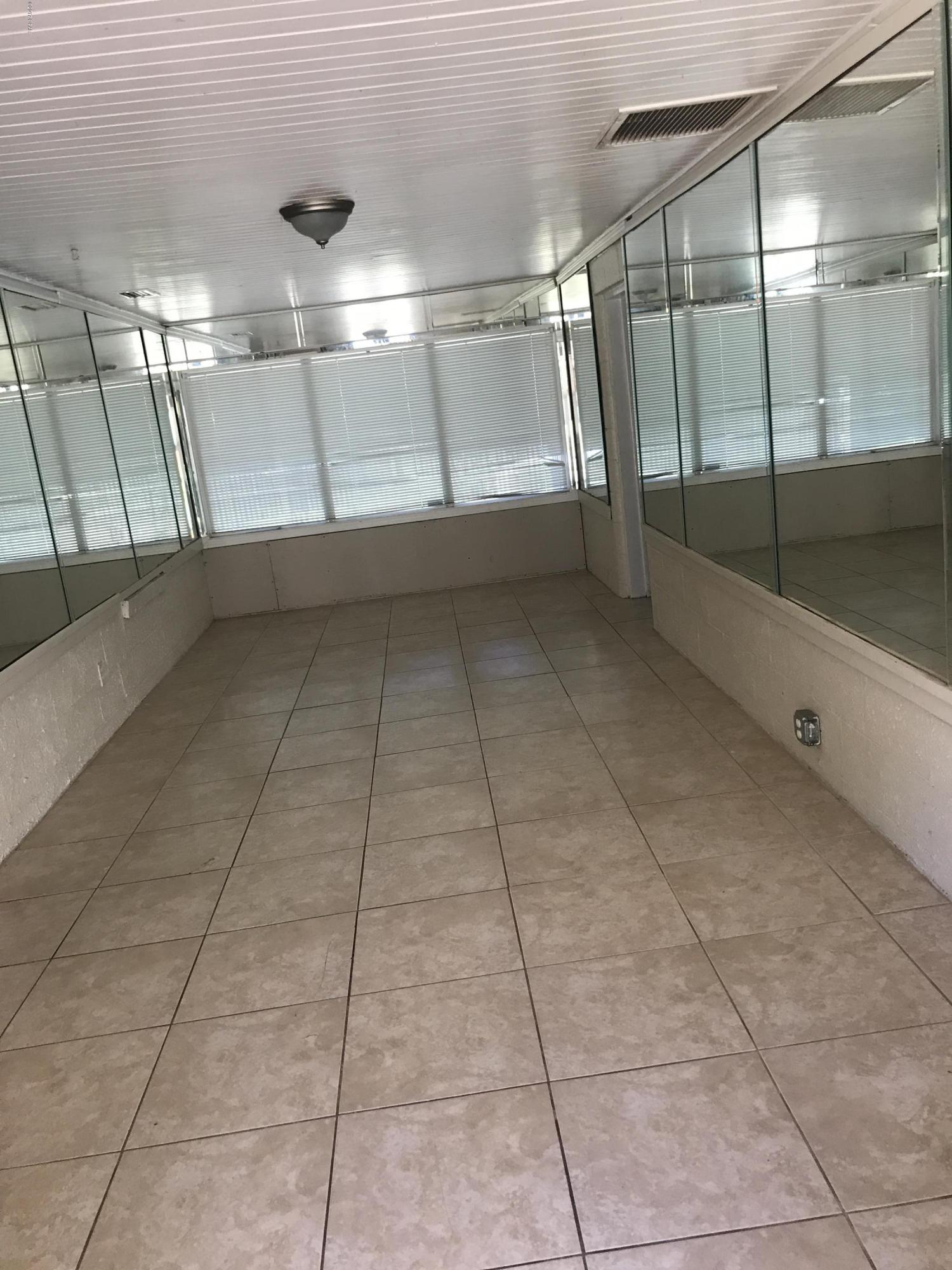 Sudduths 1st Add - Residential