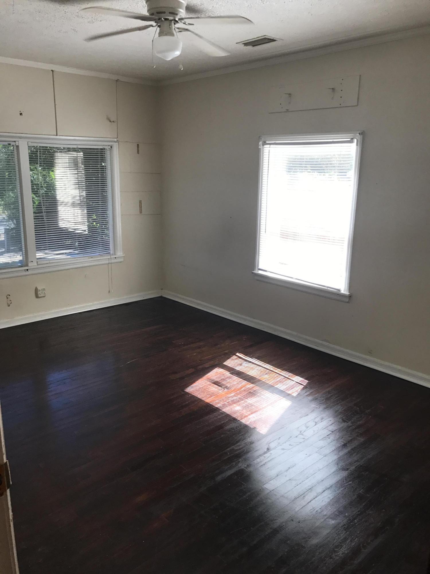 Sudduths 1st Add - Residential