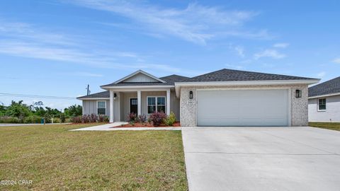 Single Family Residence in Panama City FL 3901 Sandpine Way.jpg