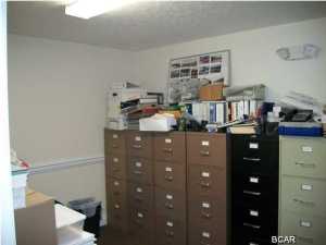 No Named Subdivision - Commercial Lease